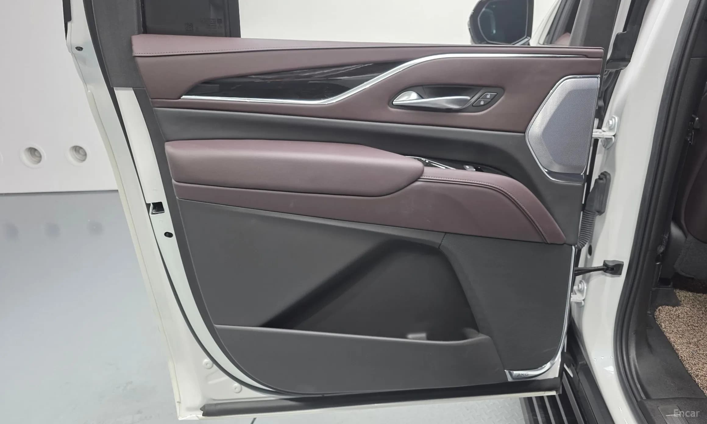 Escalade 5th Generation