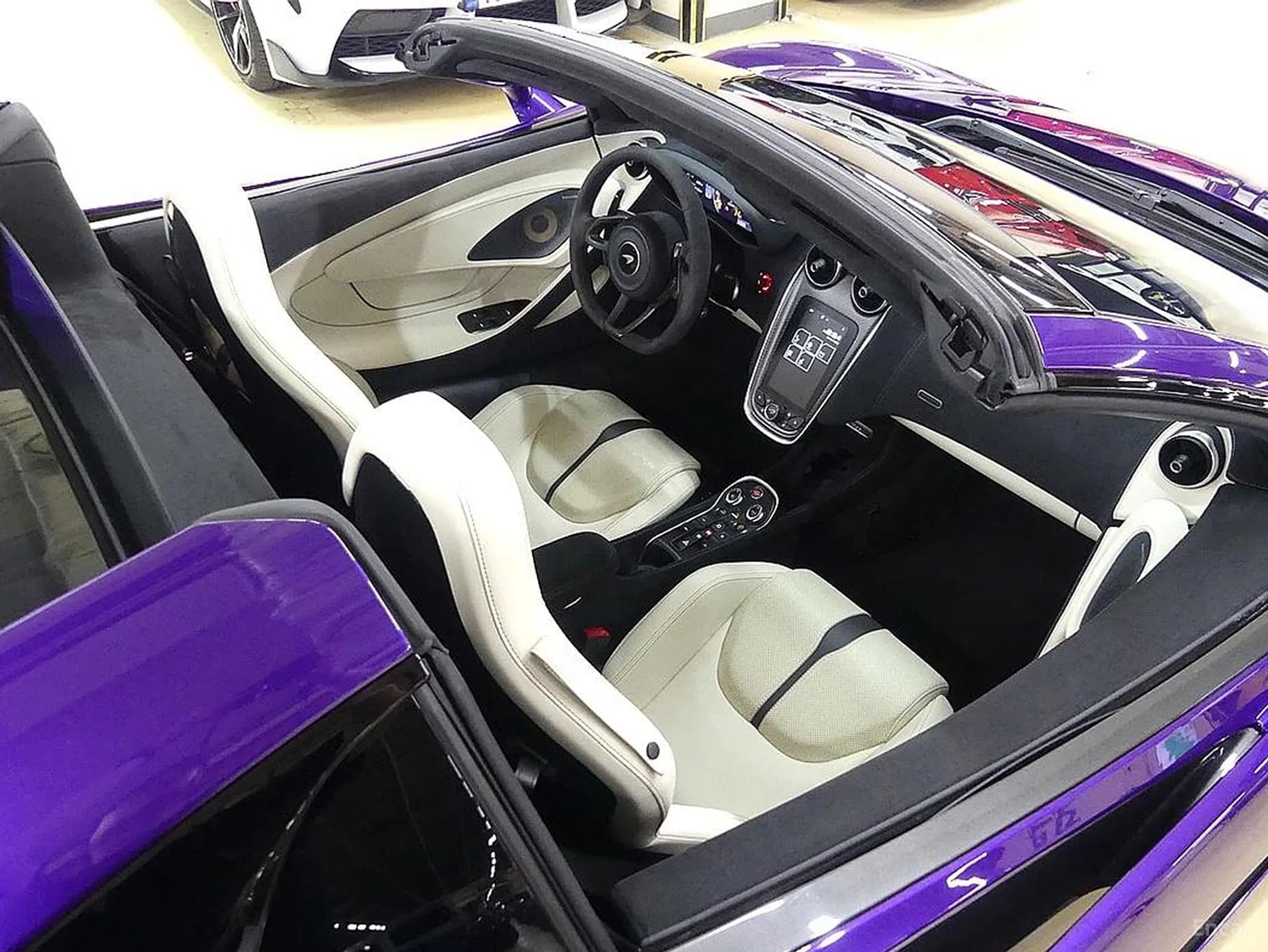 570S