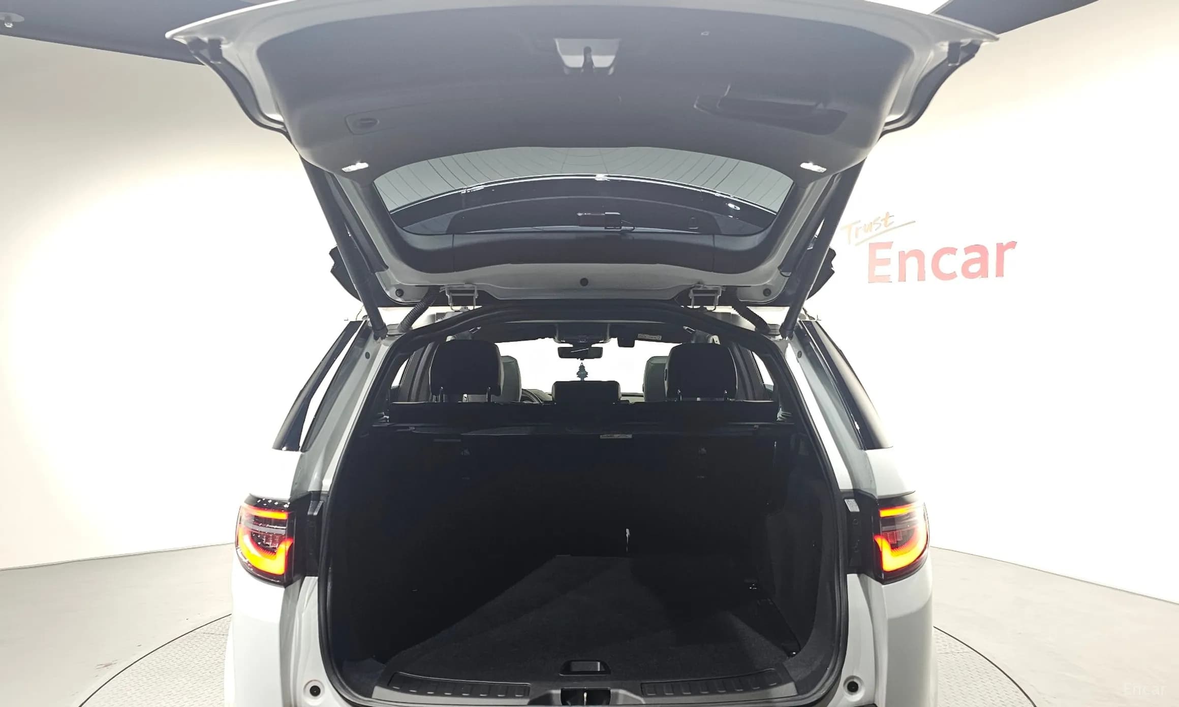 Discovery Sports