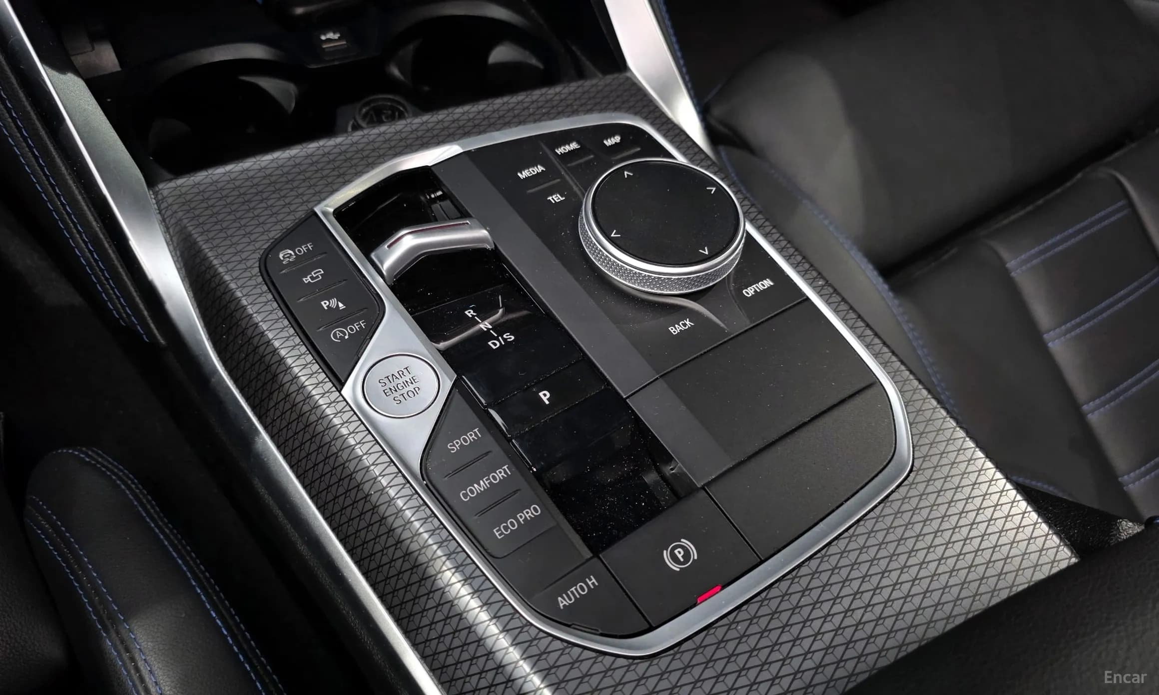 2 Series (G42)