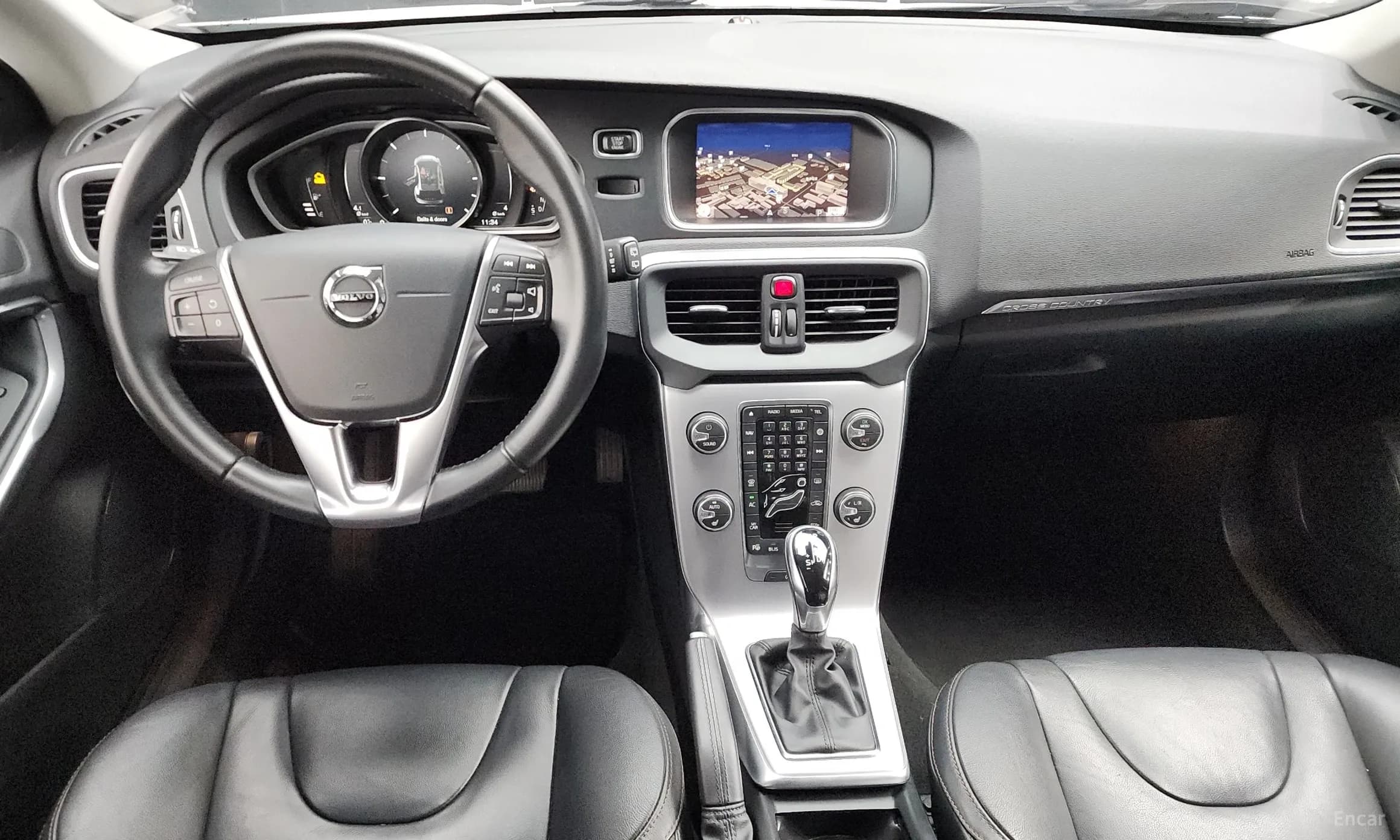 V40 Cross Country