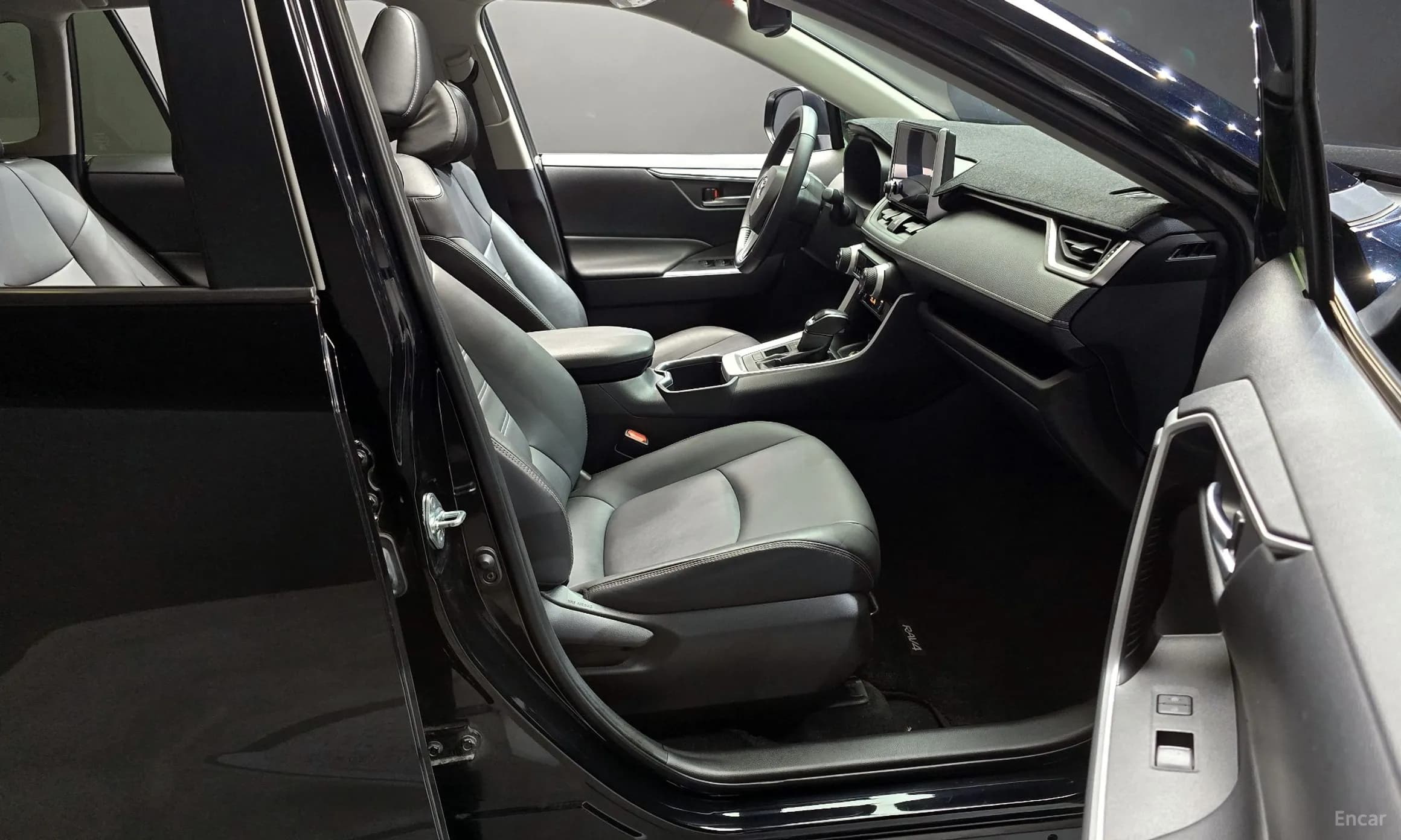 RAV4 5th Generation
