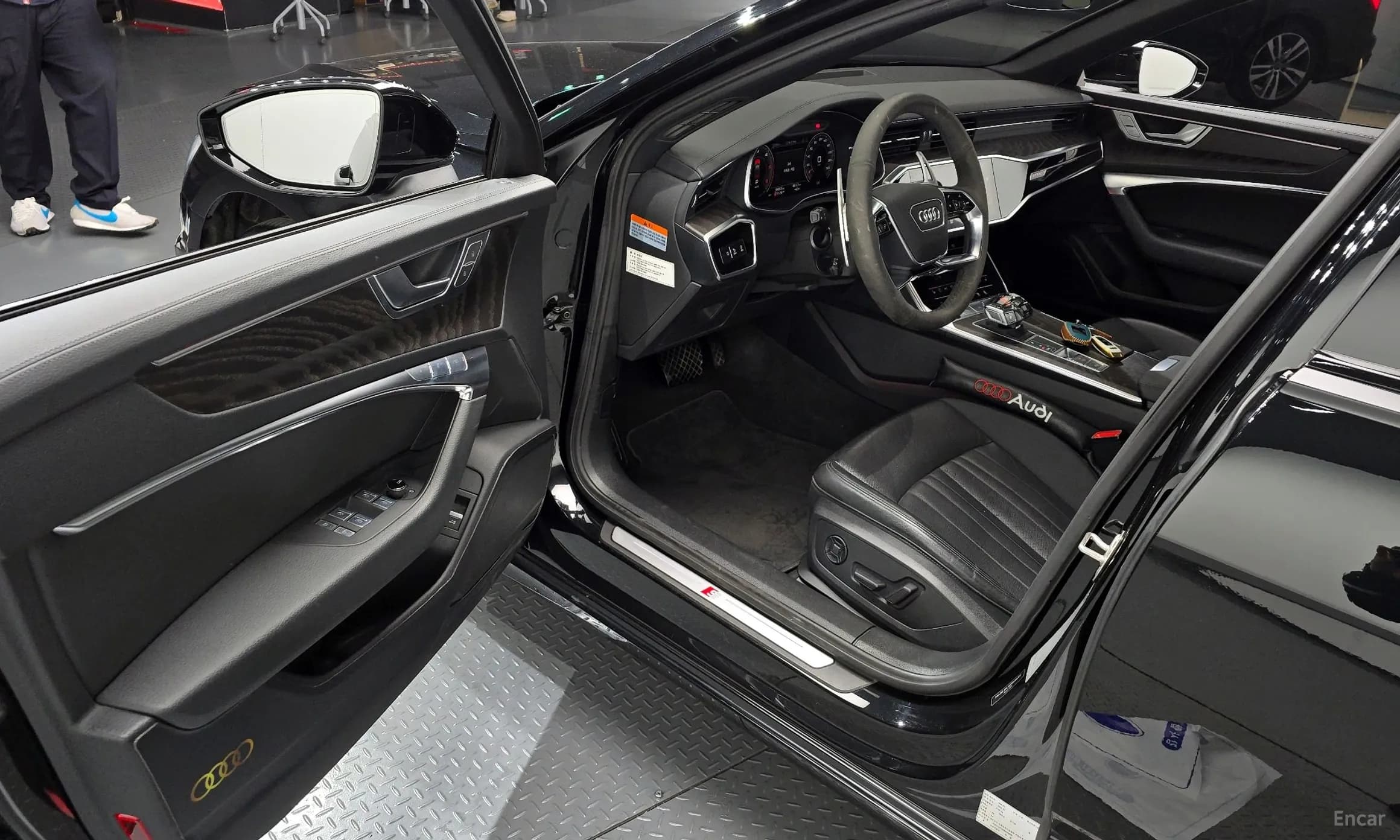 A6 (C8)