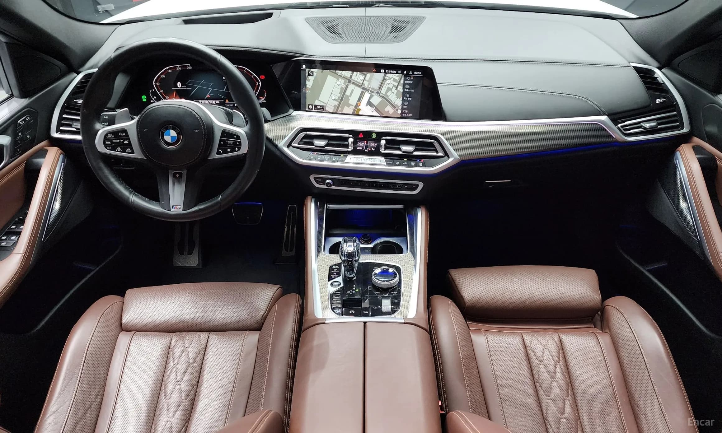X6 (G06)