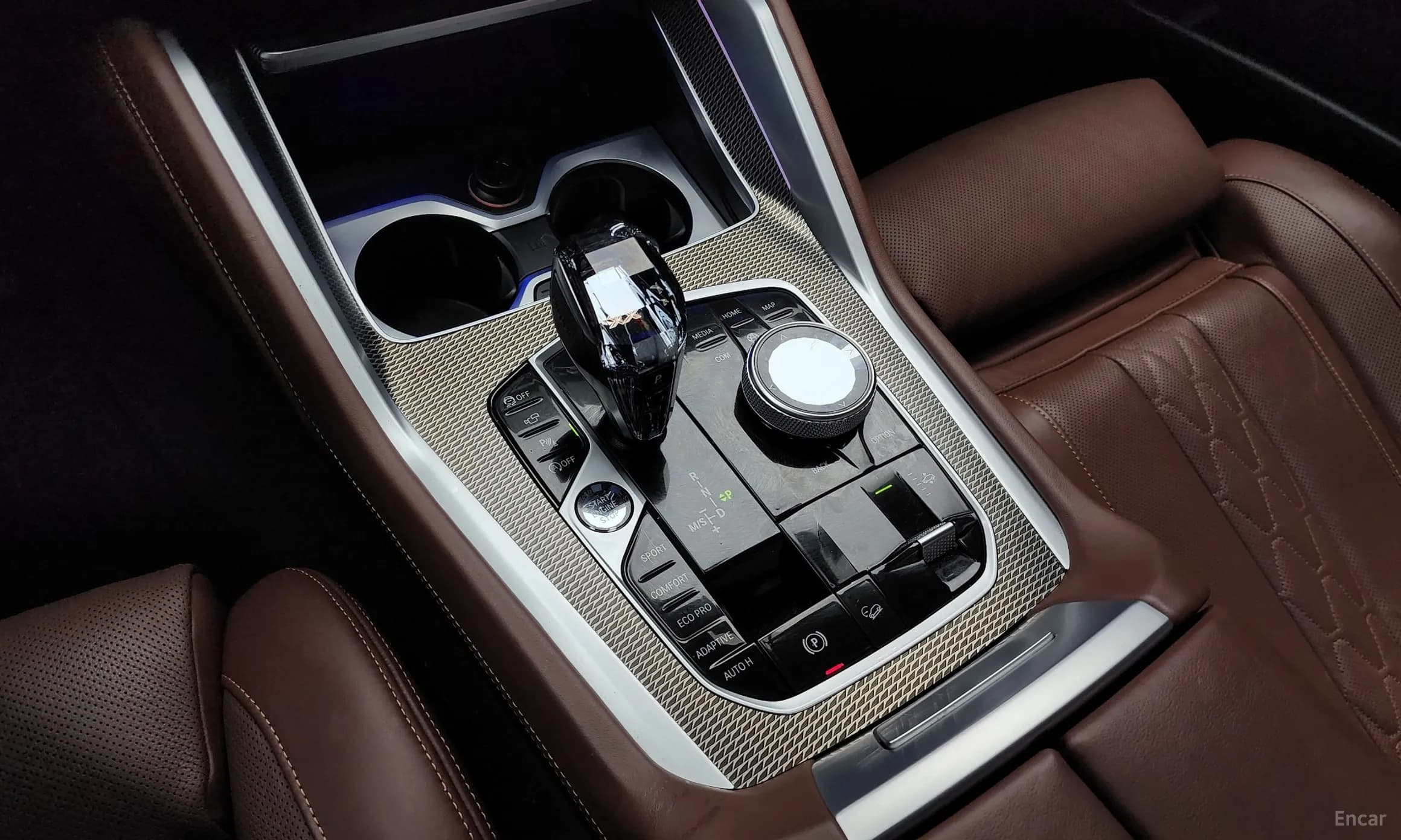 X6 (G06)