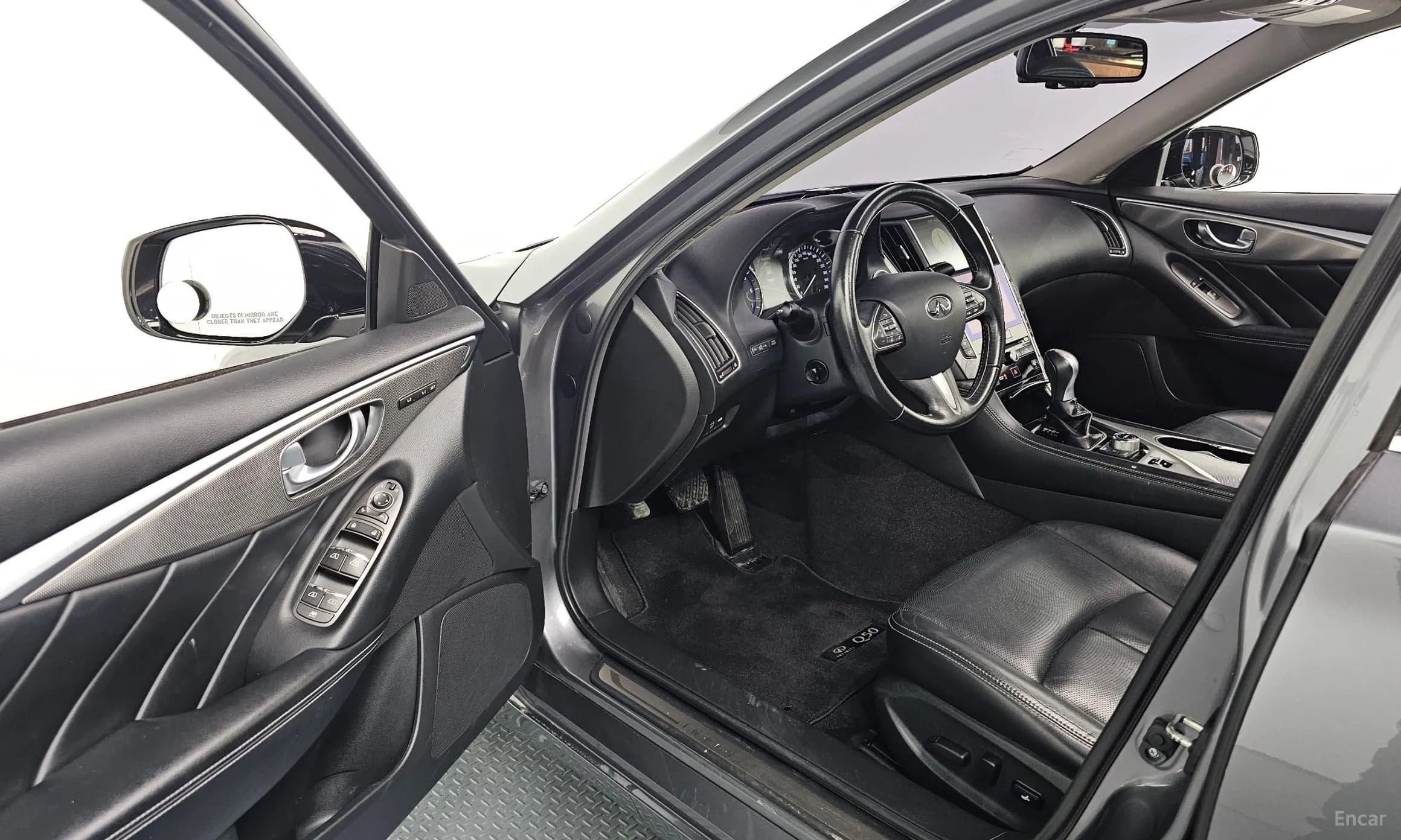 Q50