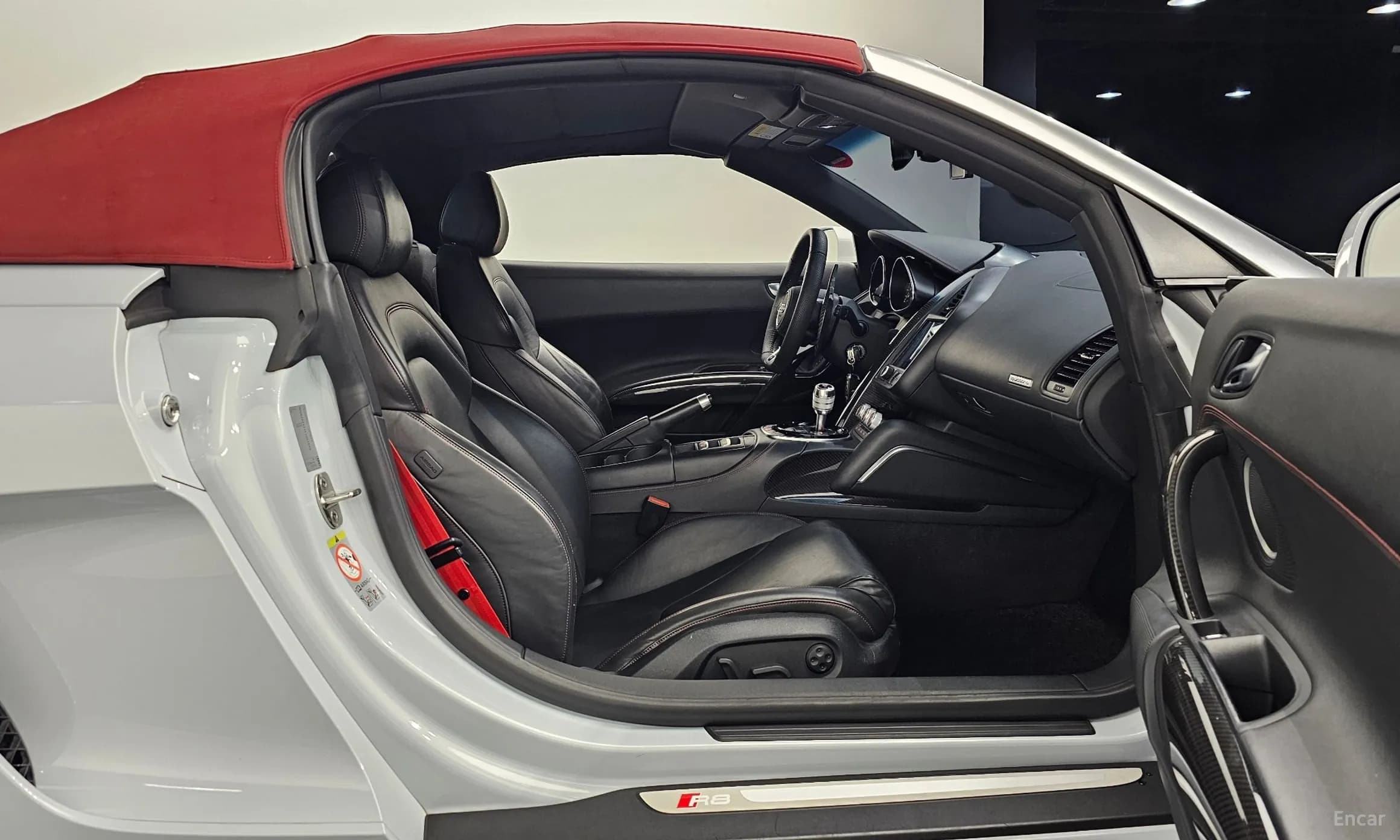 R8
