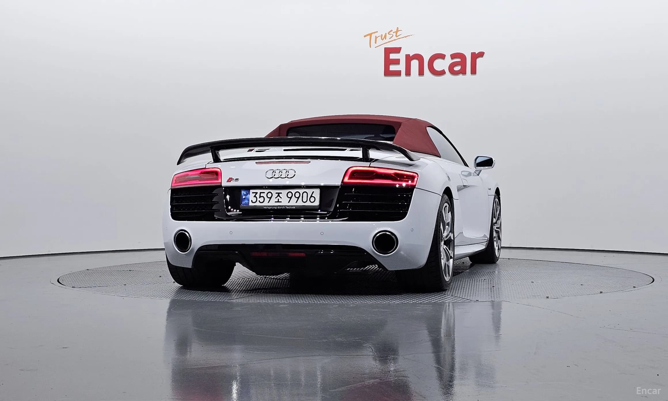 R8