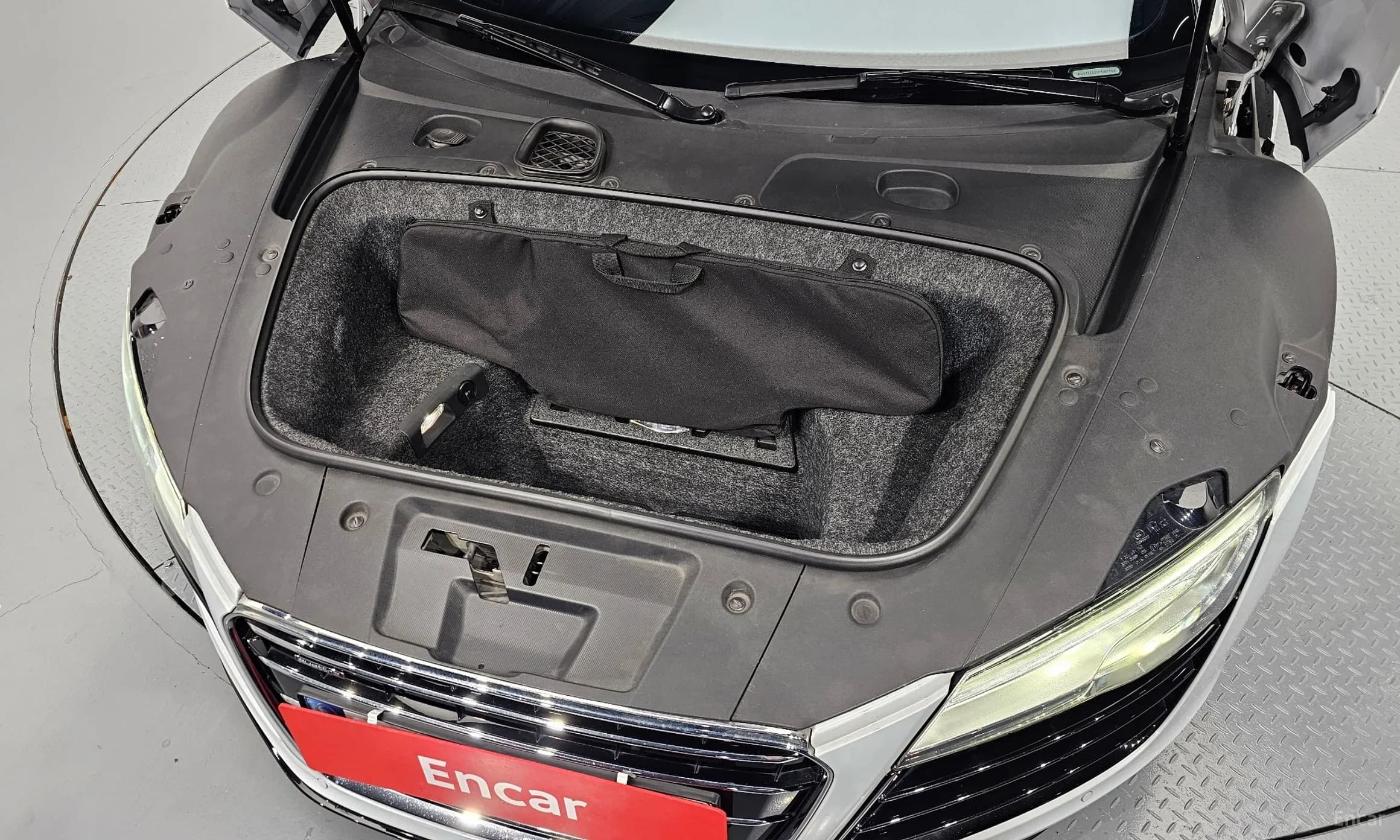 R8