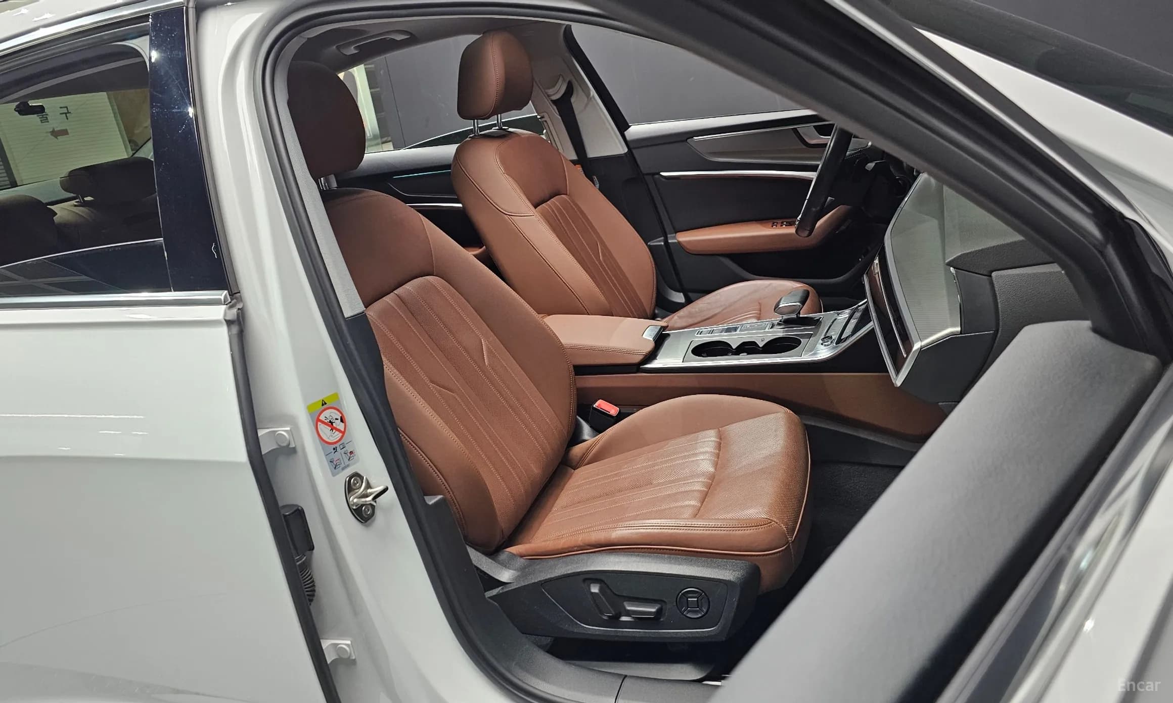 A6 (C8)