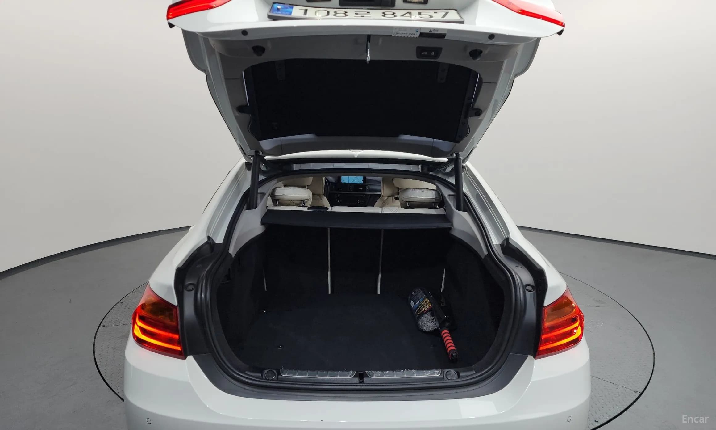 Series 4 (F32)