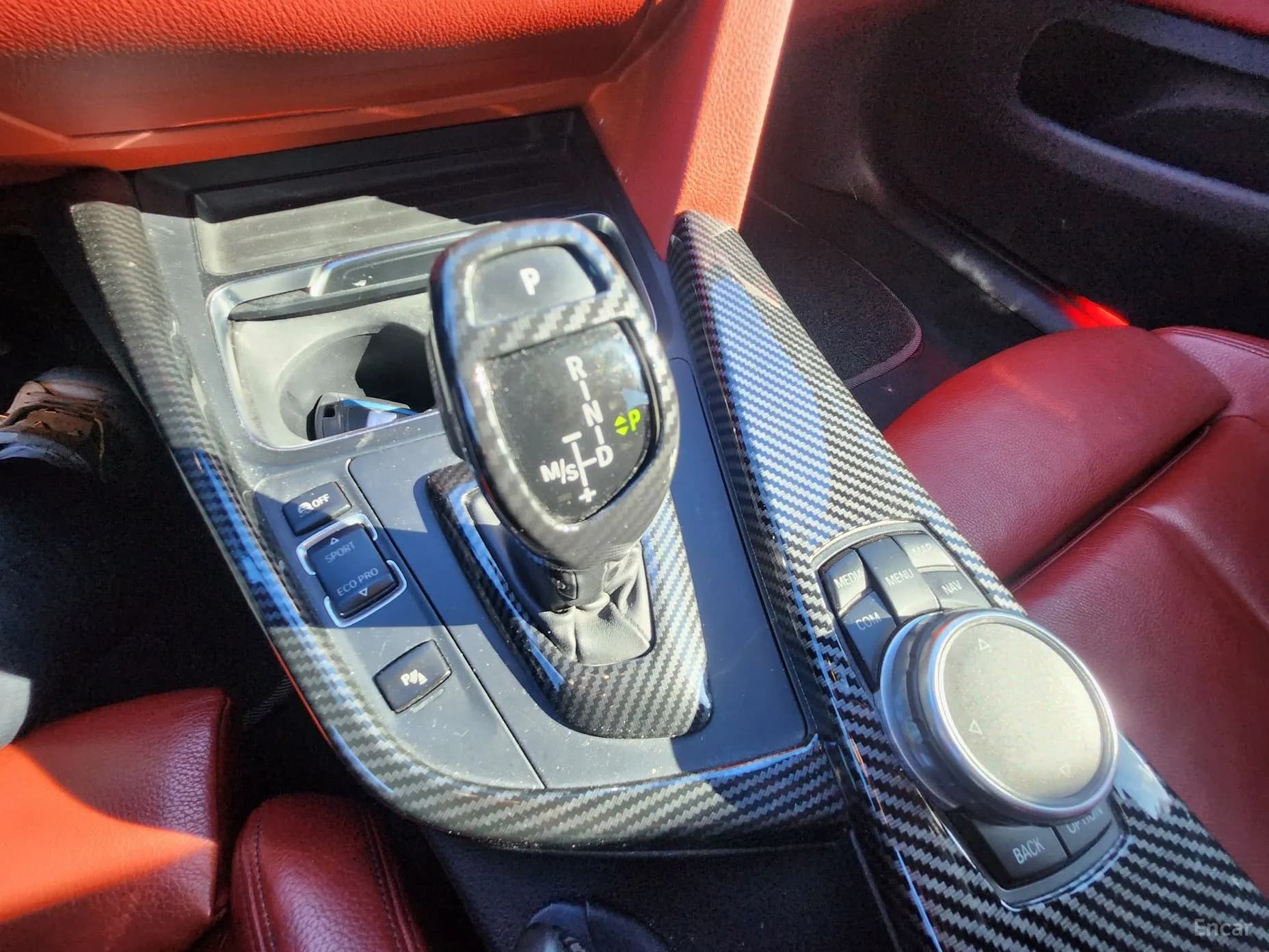 Series 4 (F32)