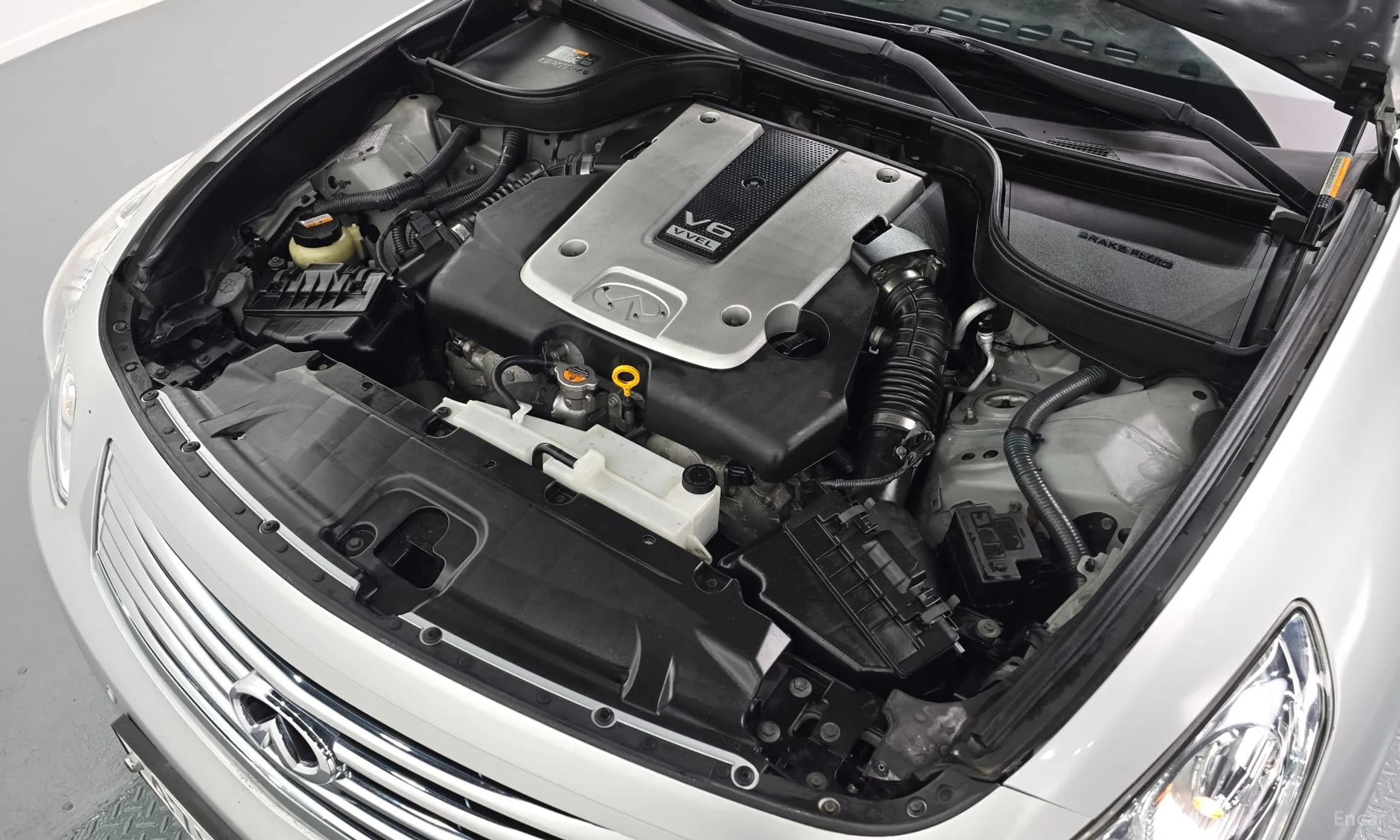 G37