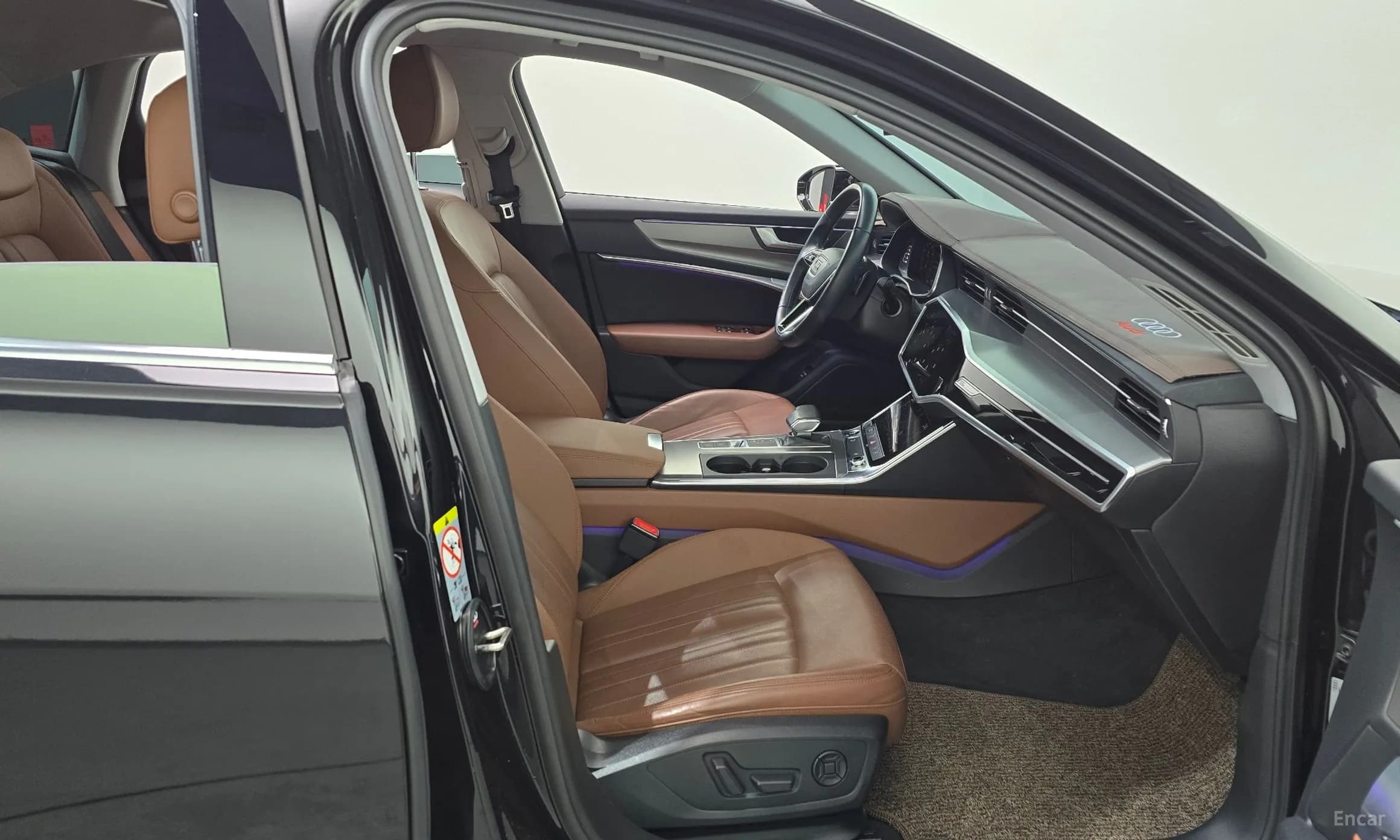 A6 (C8)