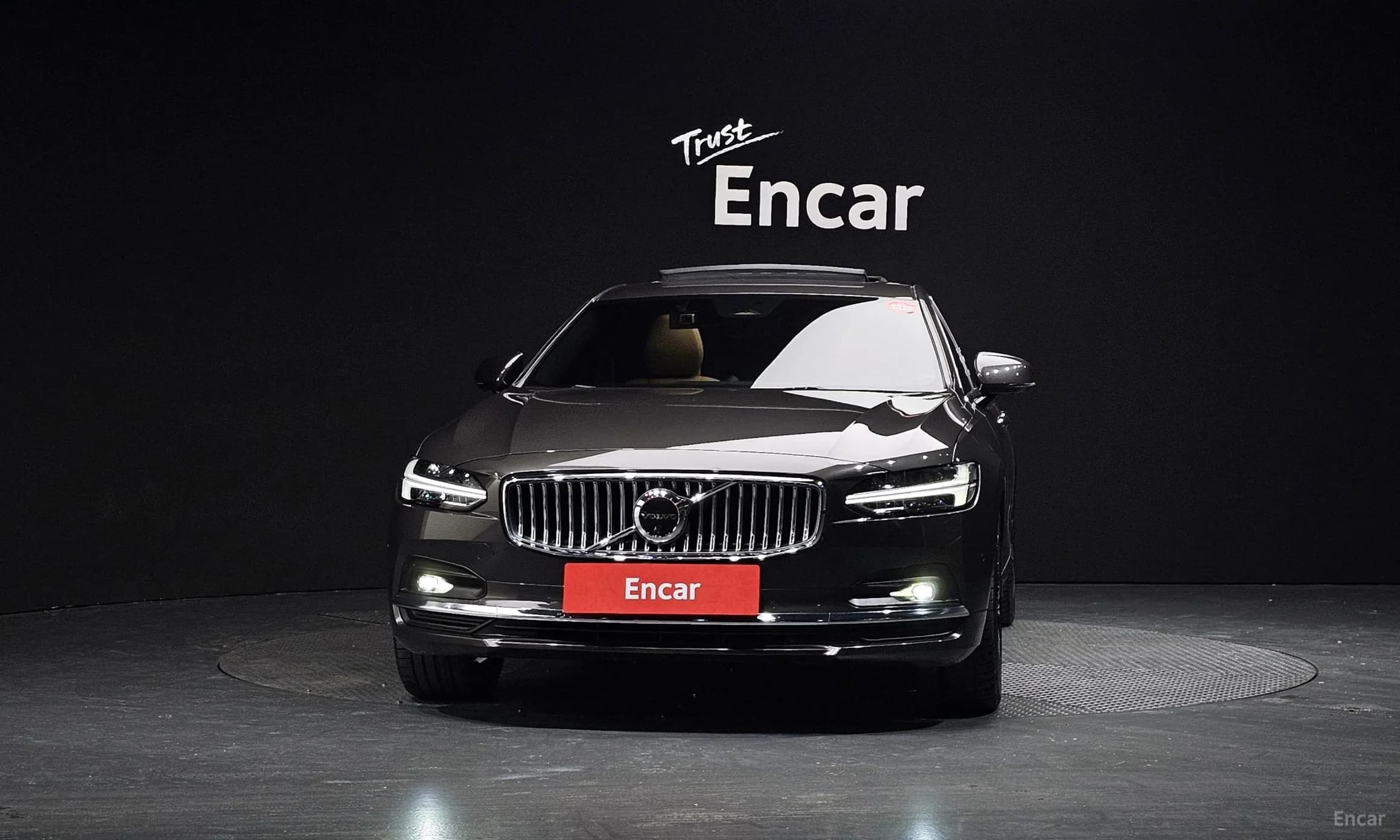 S90