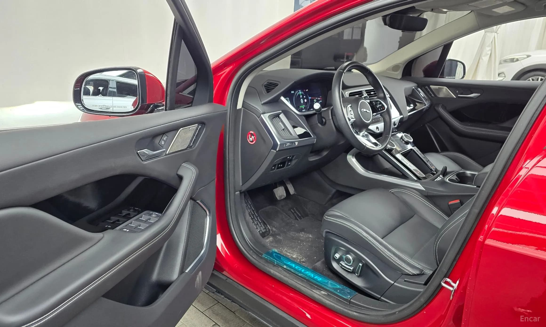 I-PACE