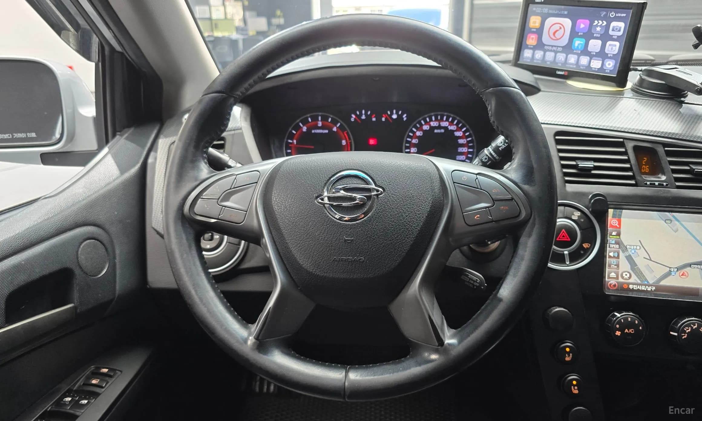 Korando Sports