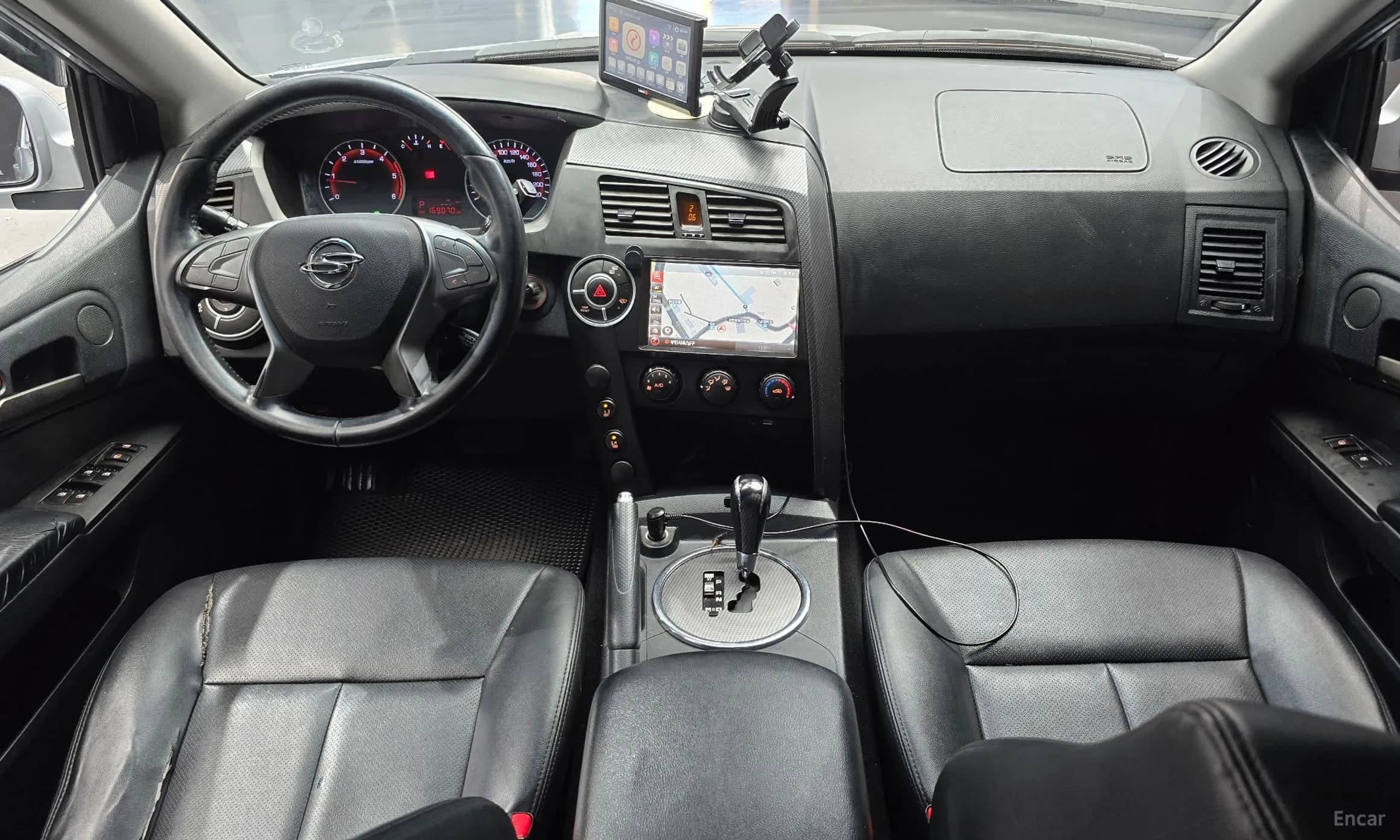 Korando Sports