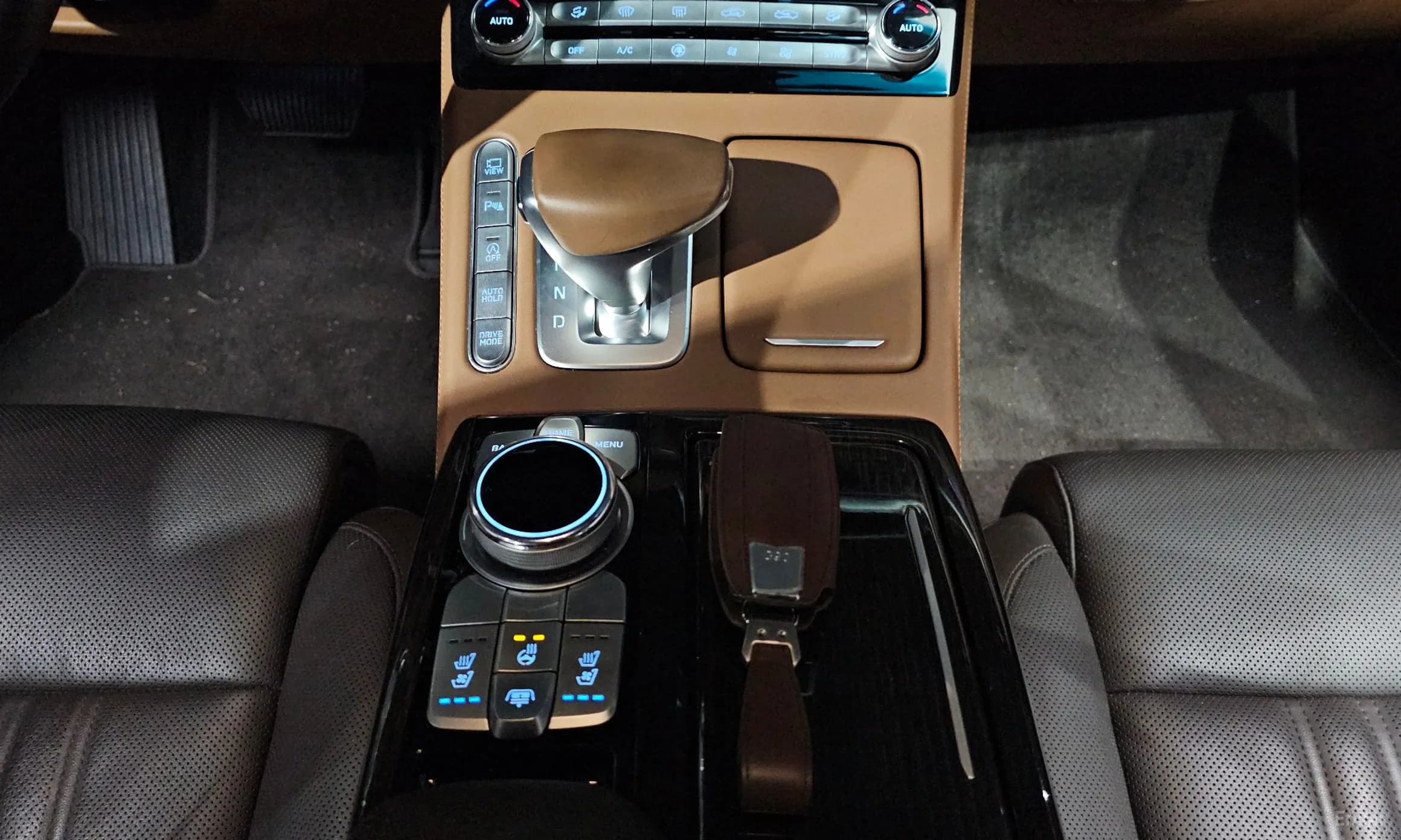 G90