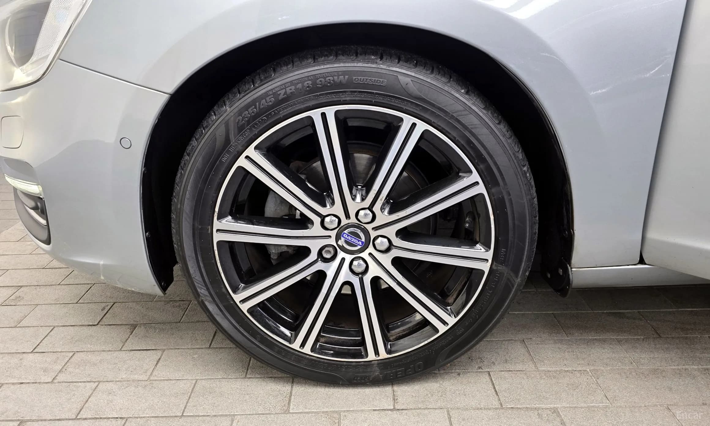 S60