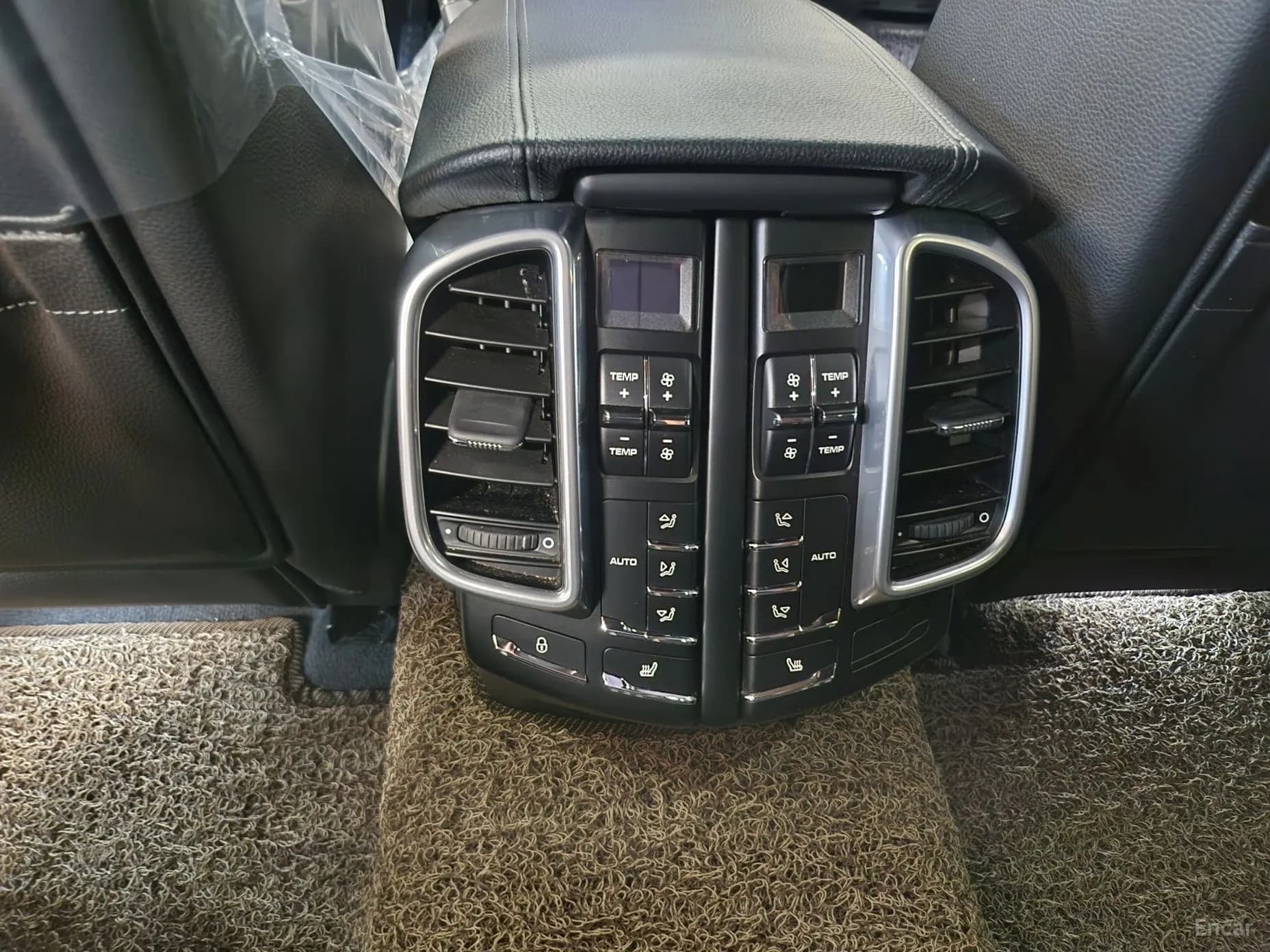 New Cayenne
