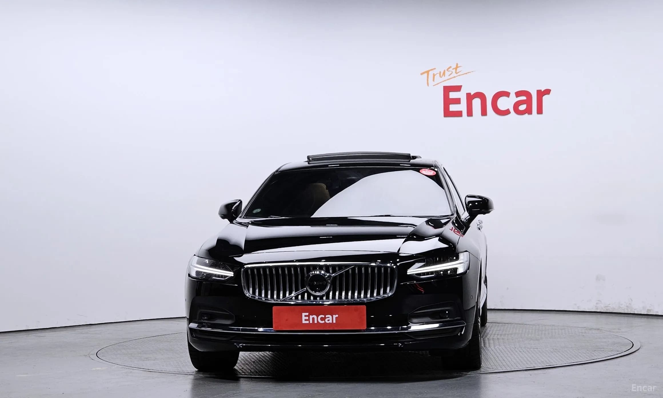 S90