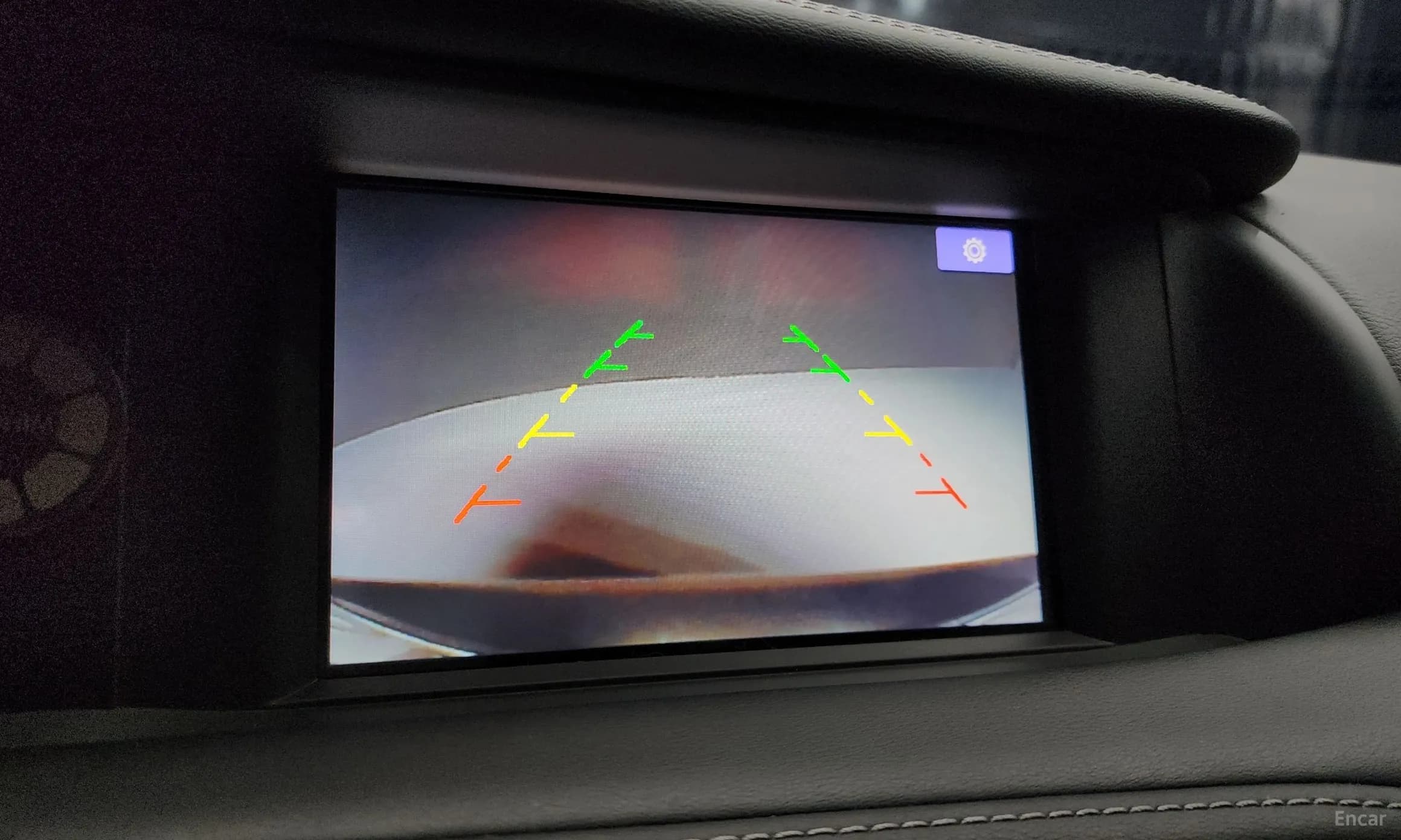 Q30