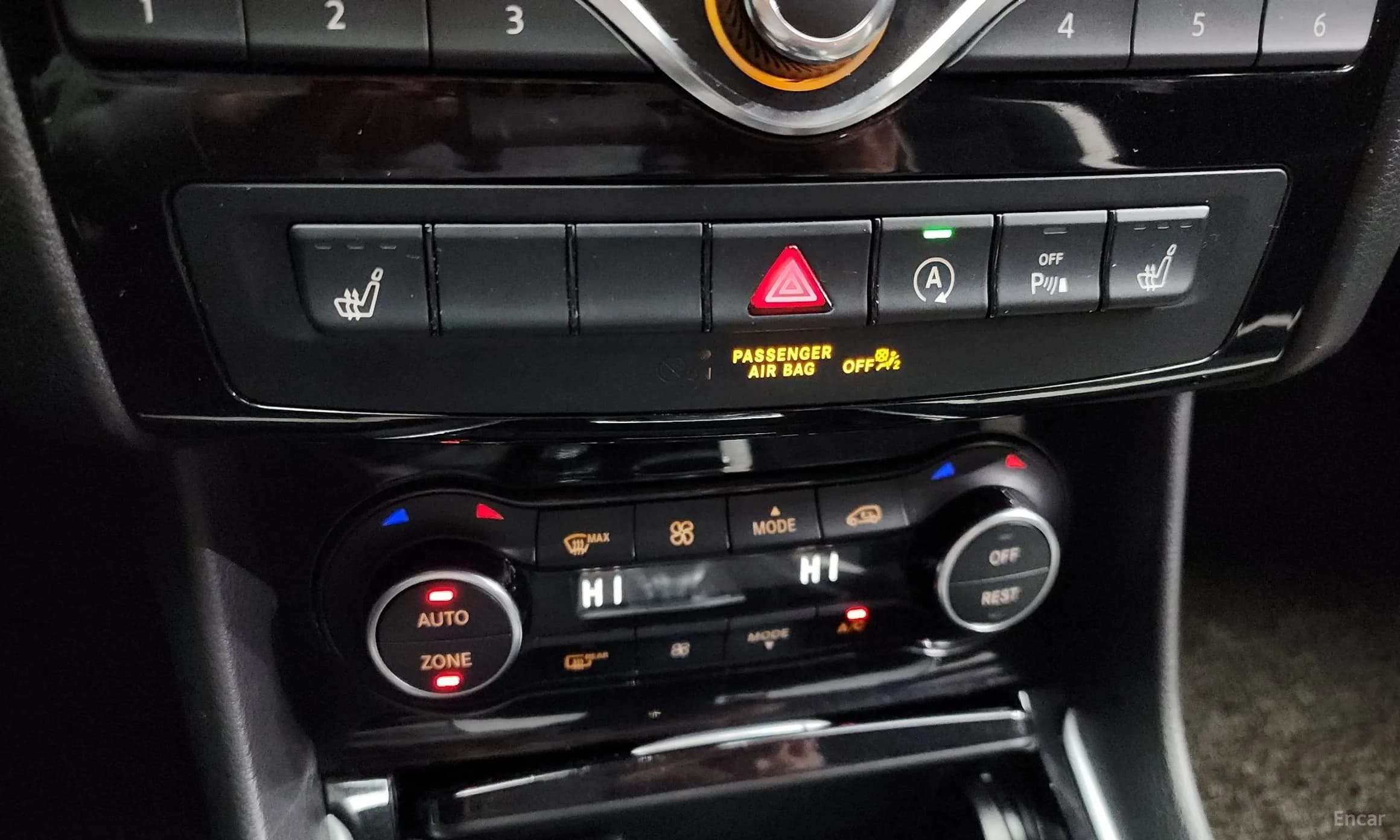 Q30