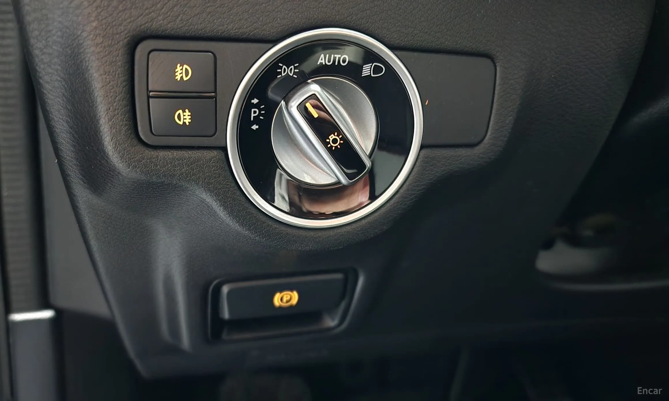 Q30