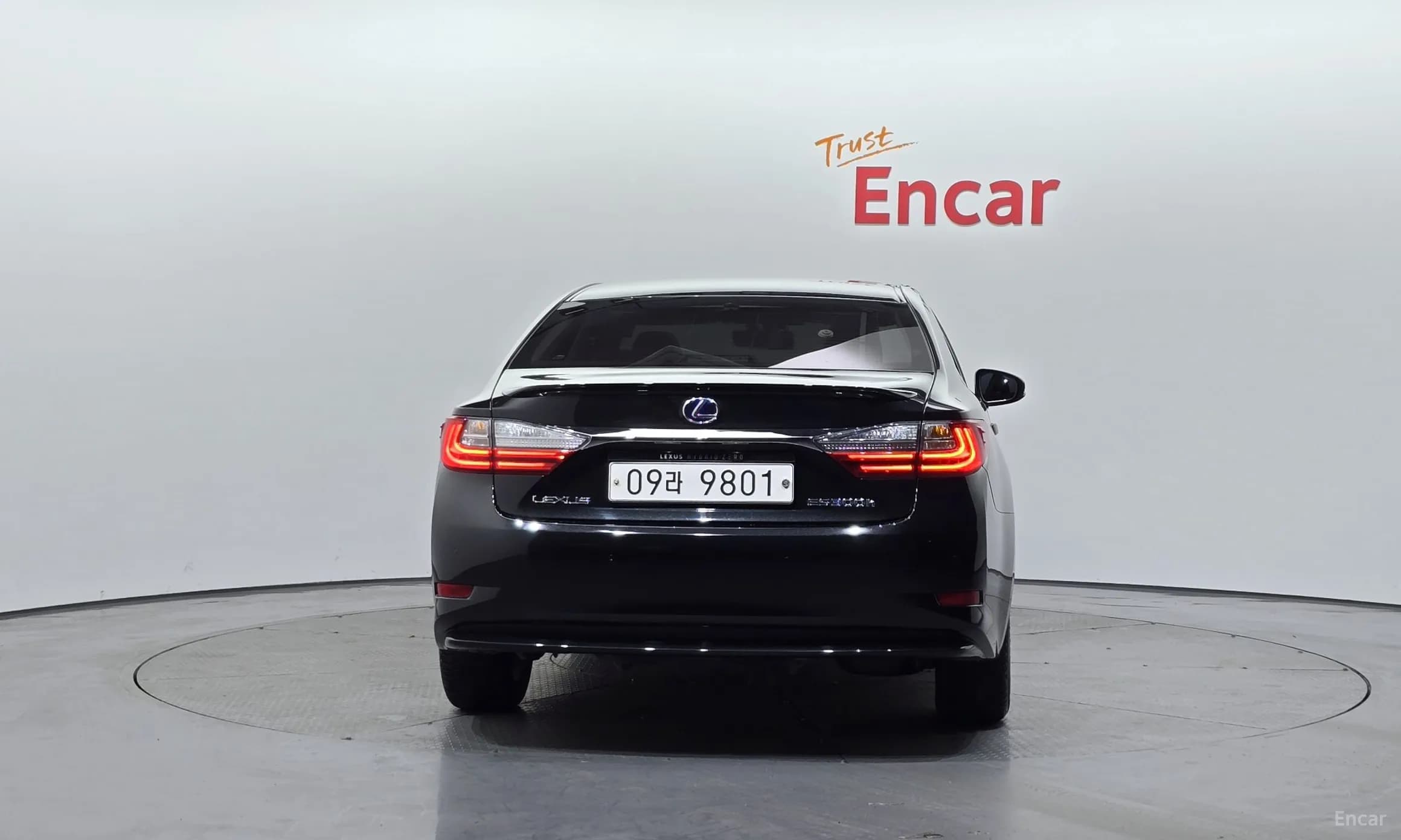 New ES300h