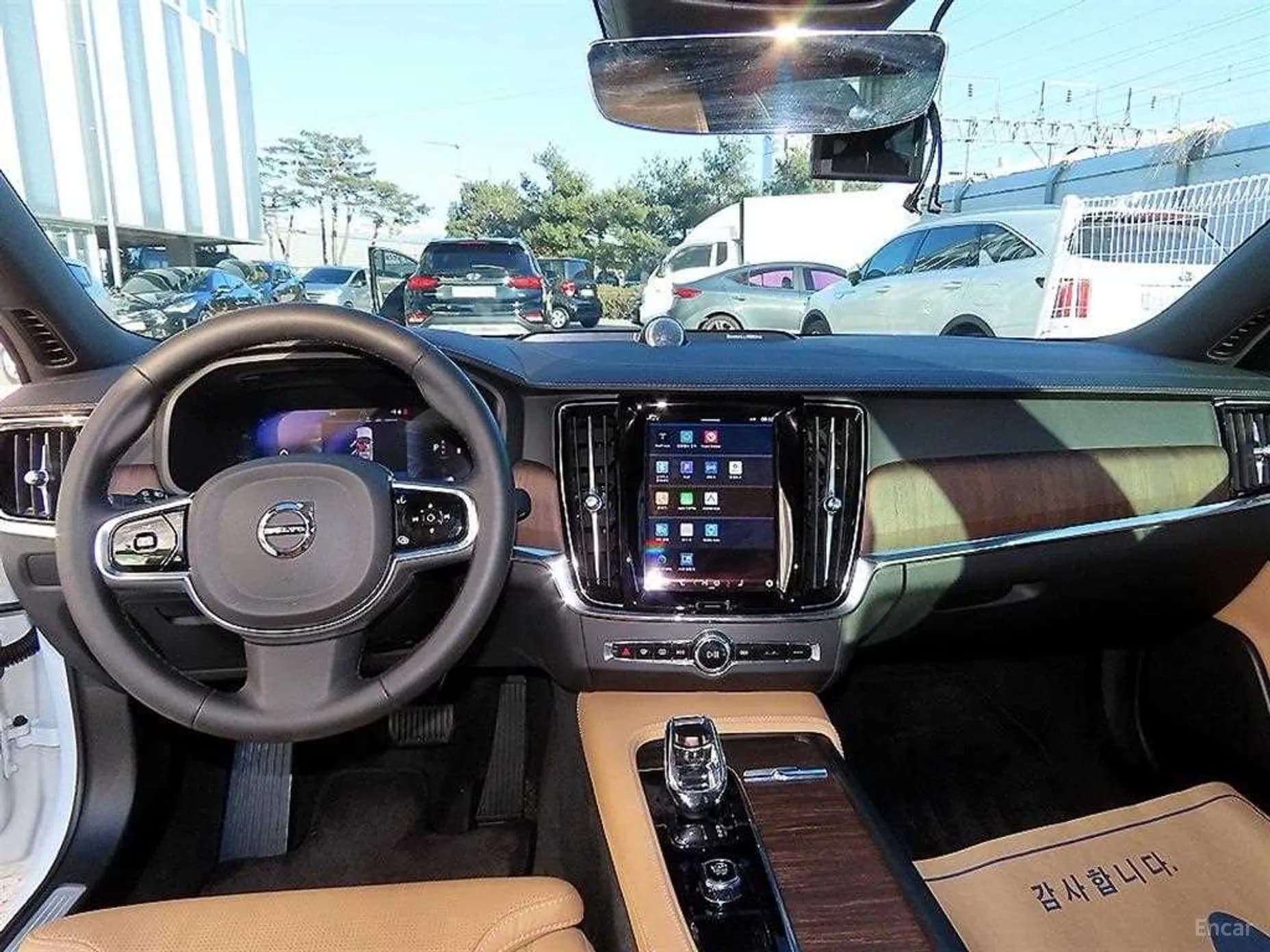 S90
