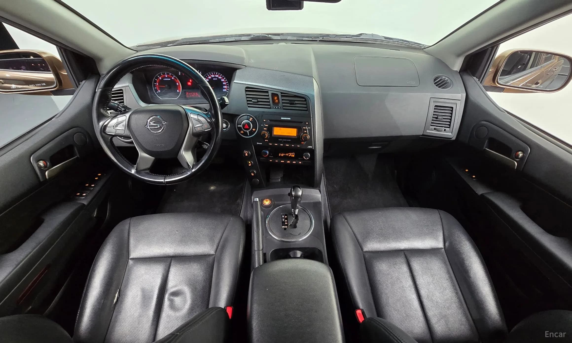 Korando Sports