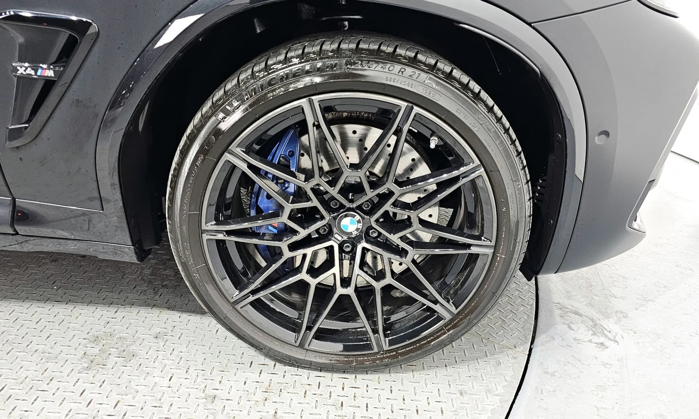 X4M (G02)
