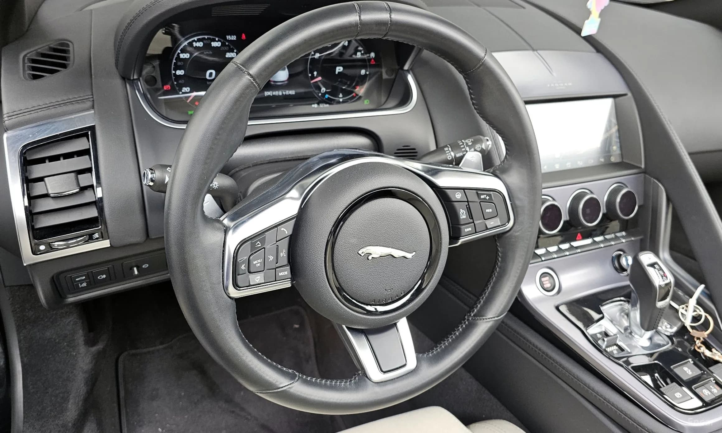 F-TYPE