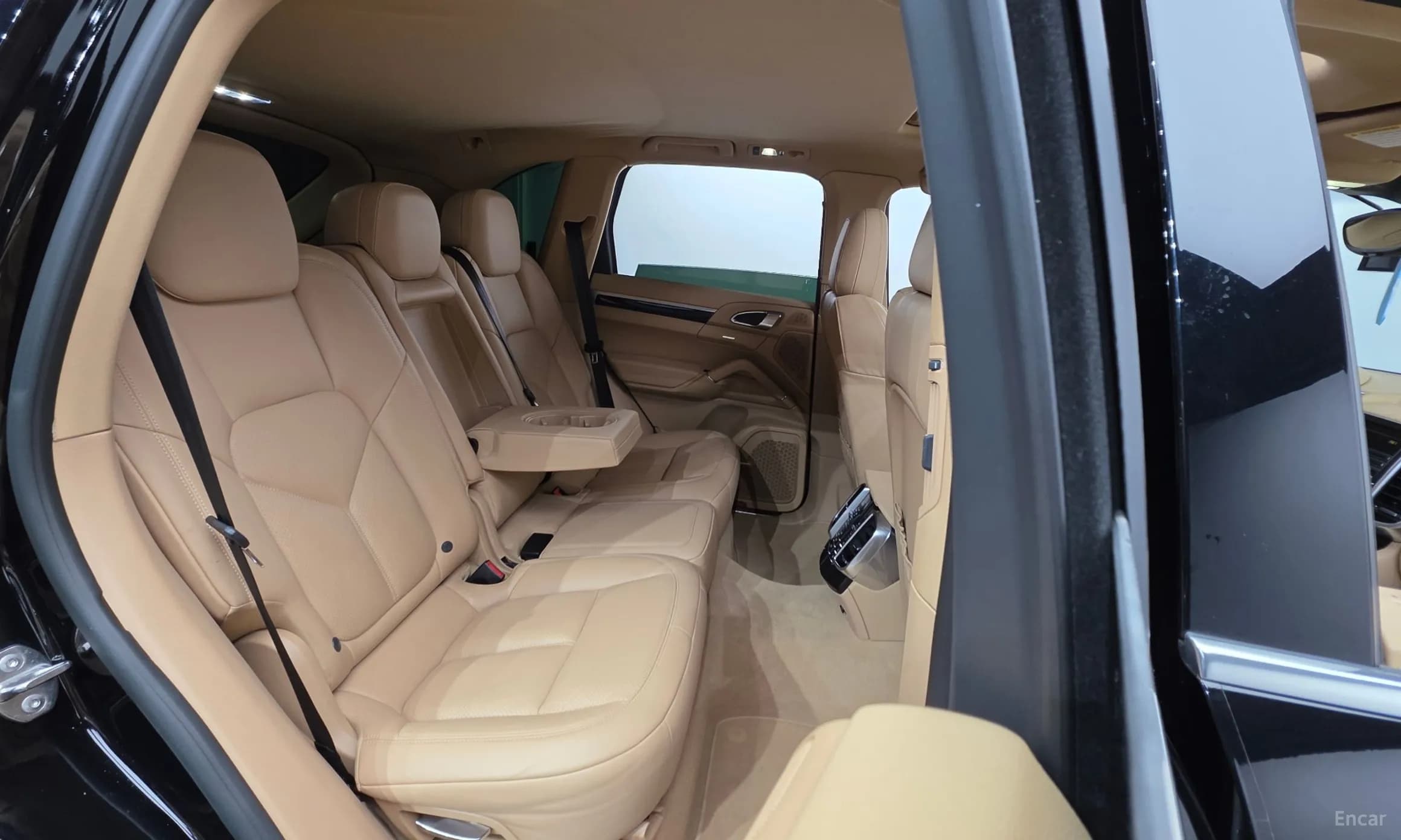 New Cayenne