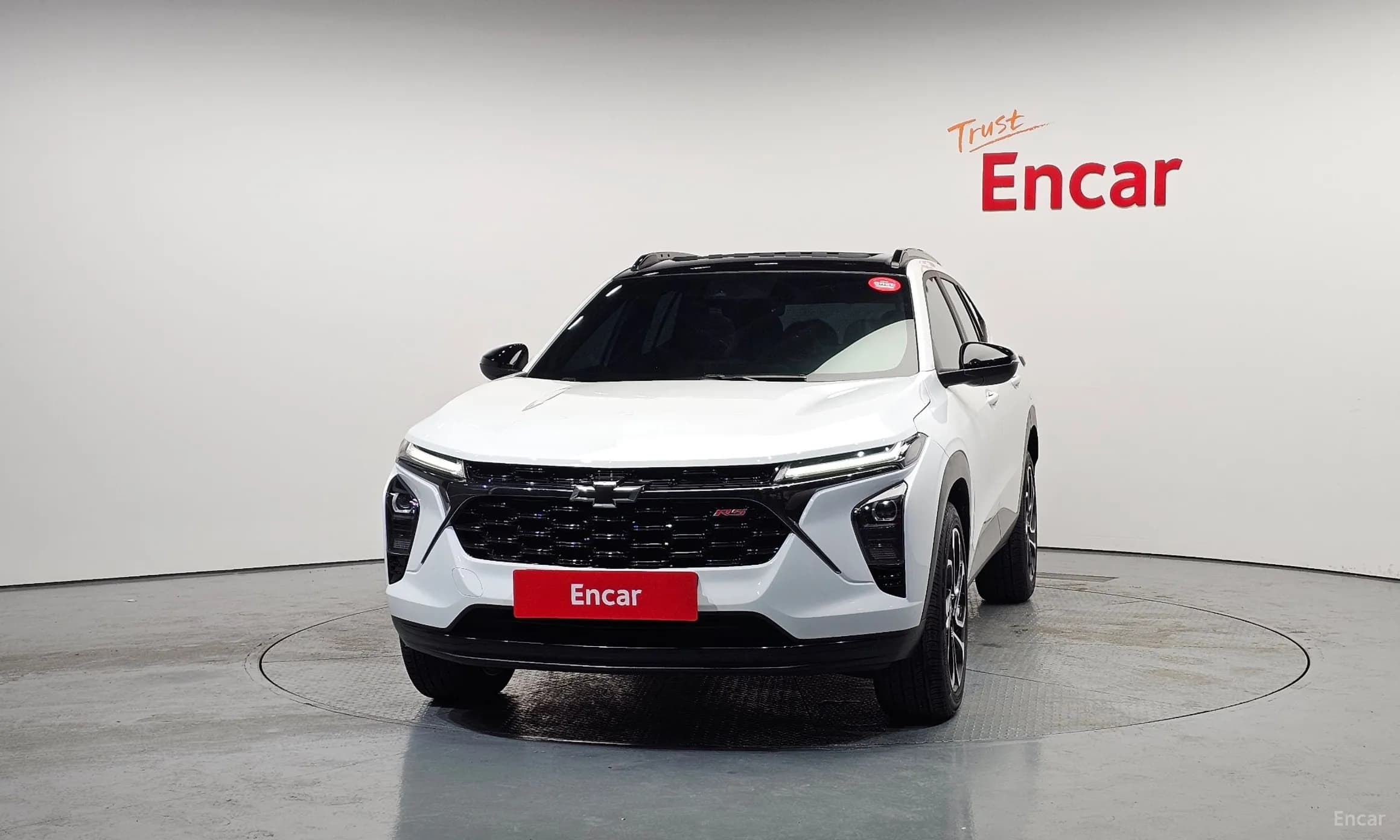 Trax Crossover