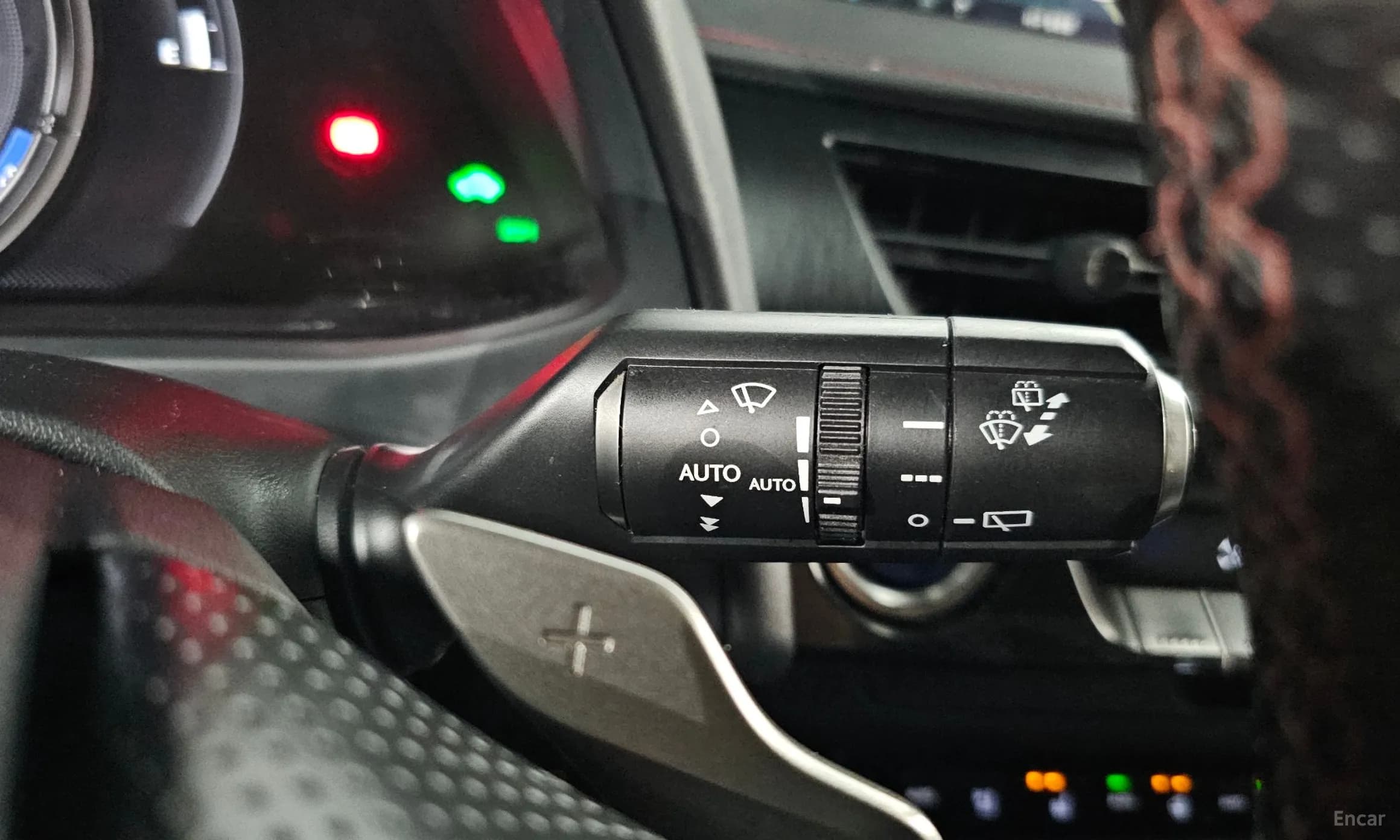 UX250h