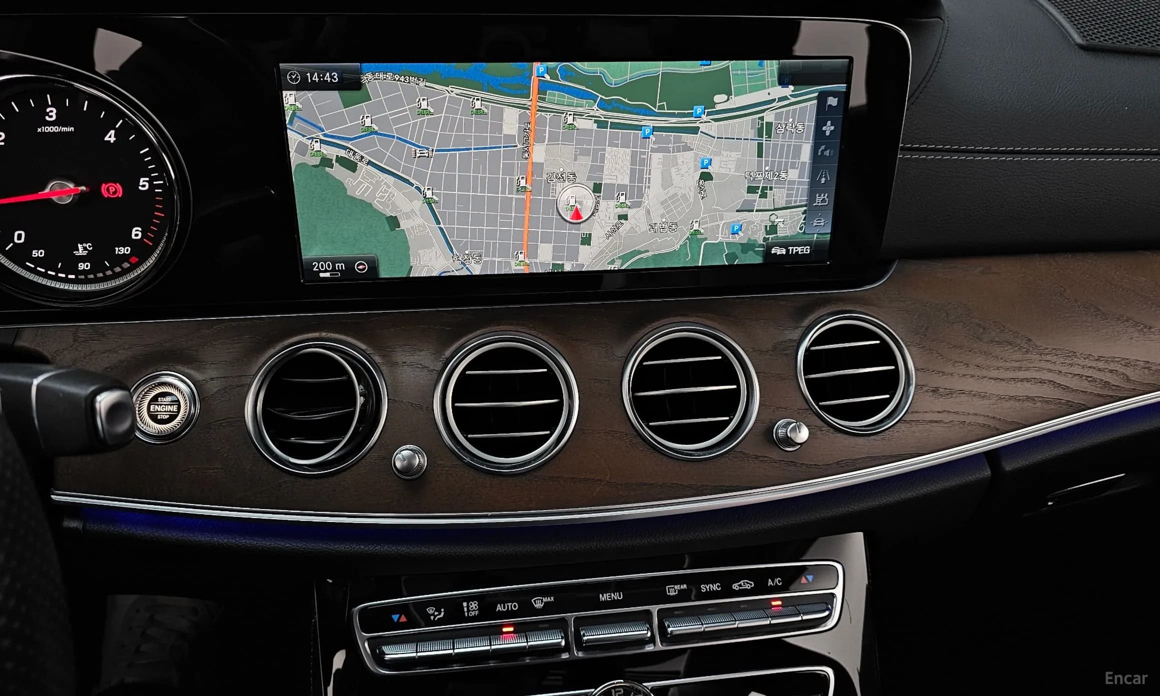 E-Class W213