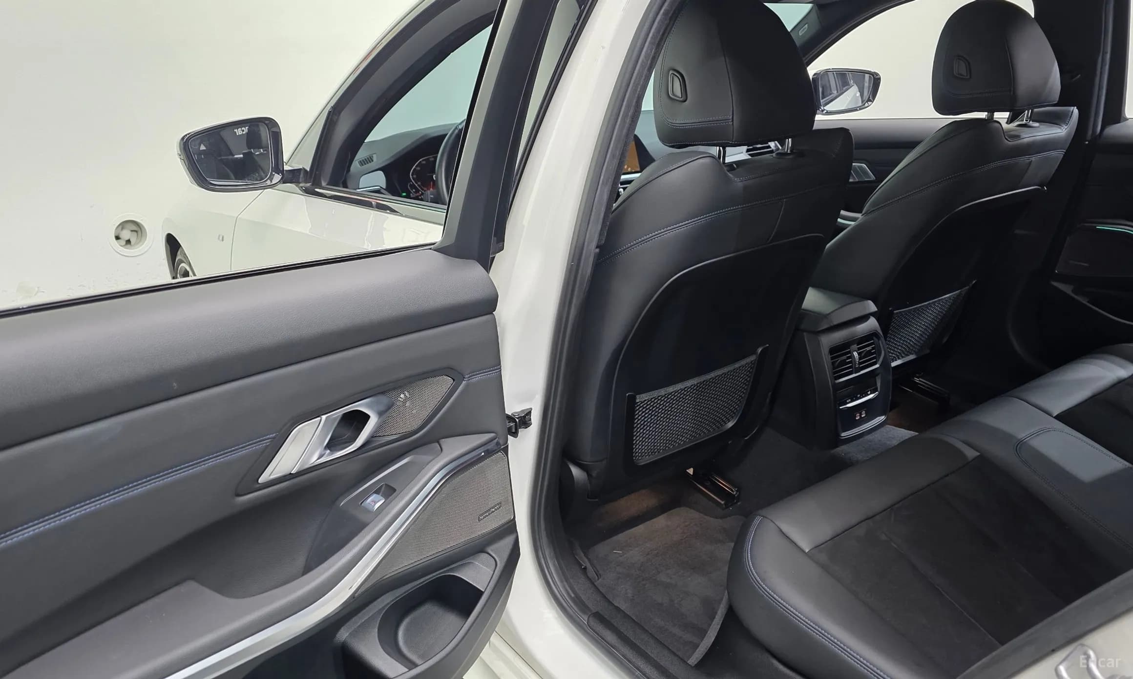 3 Series (G20)