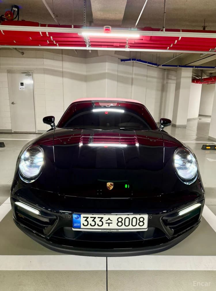 911 (992)