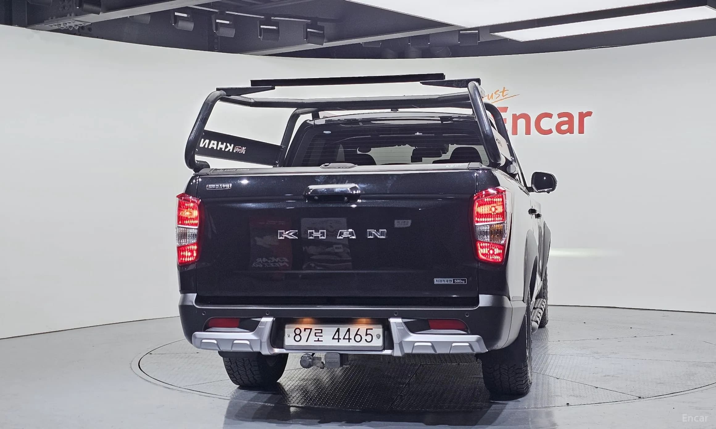 Rexton Sports Khan