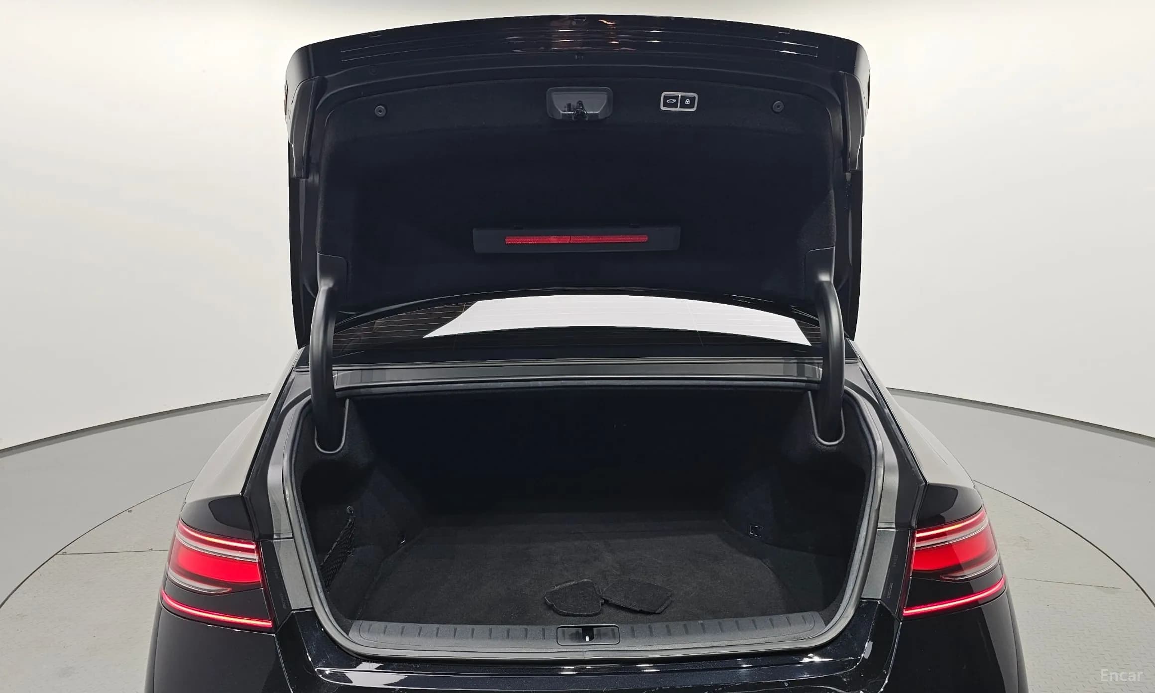 G90 (RS4)