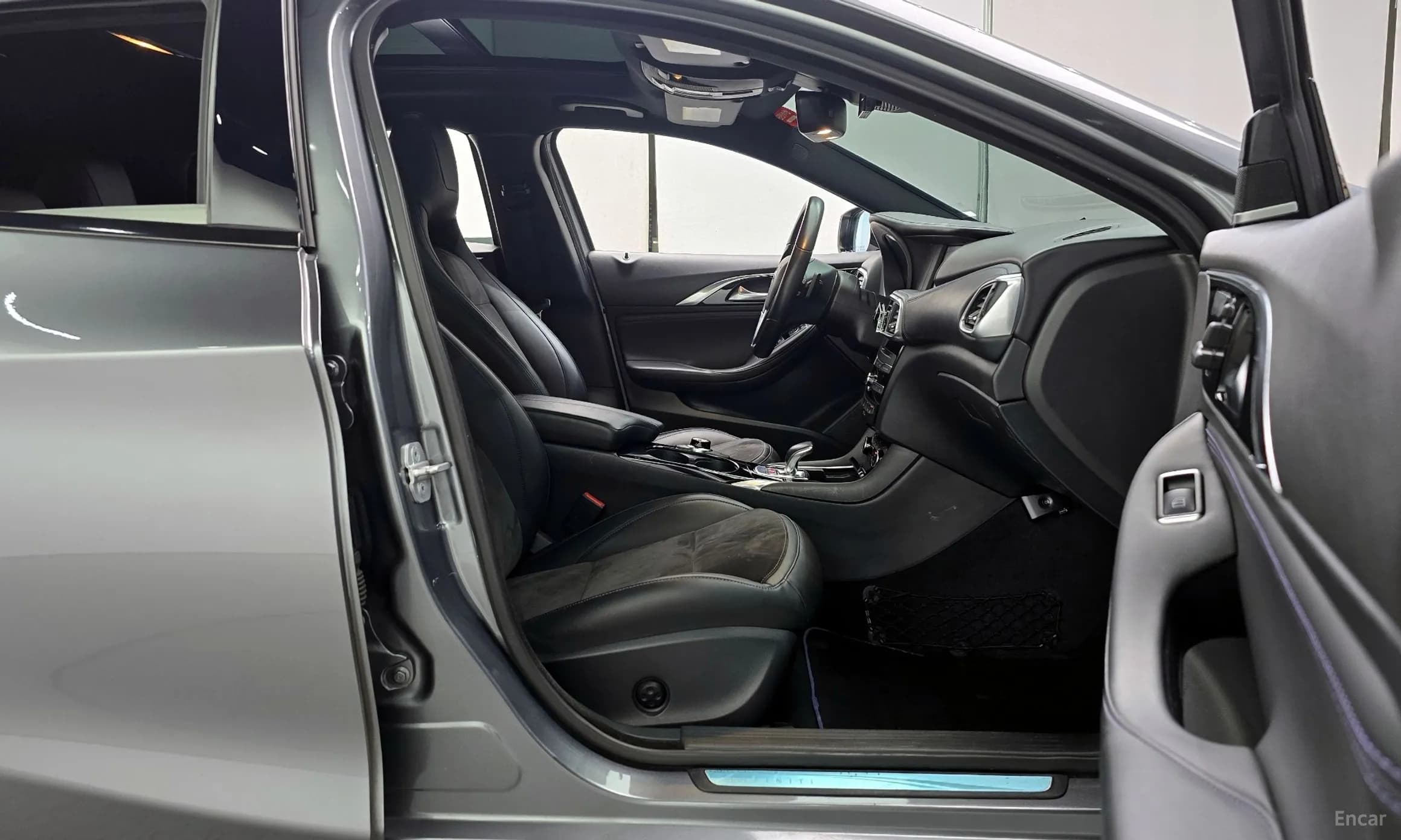 Q30