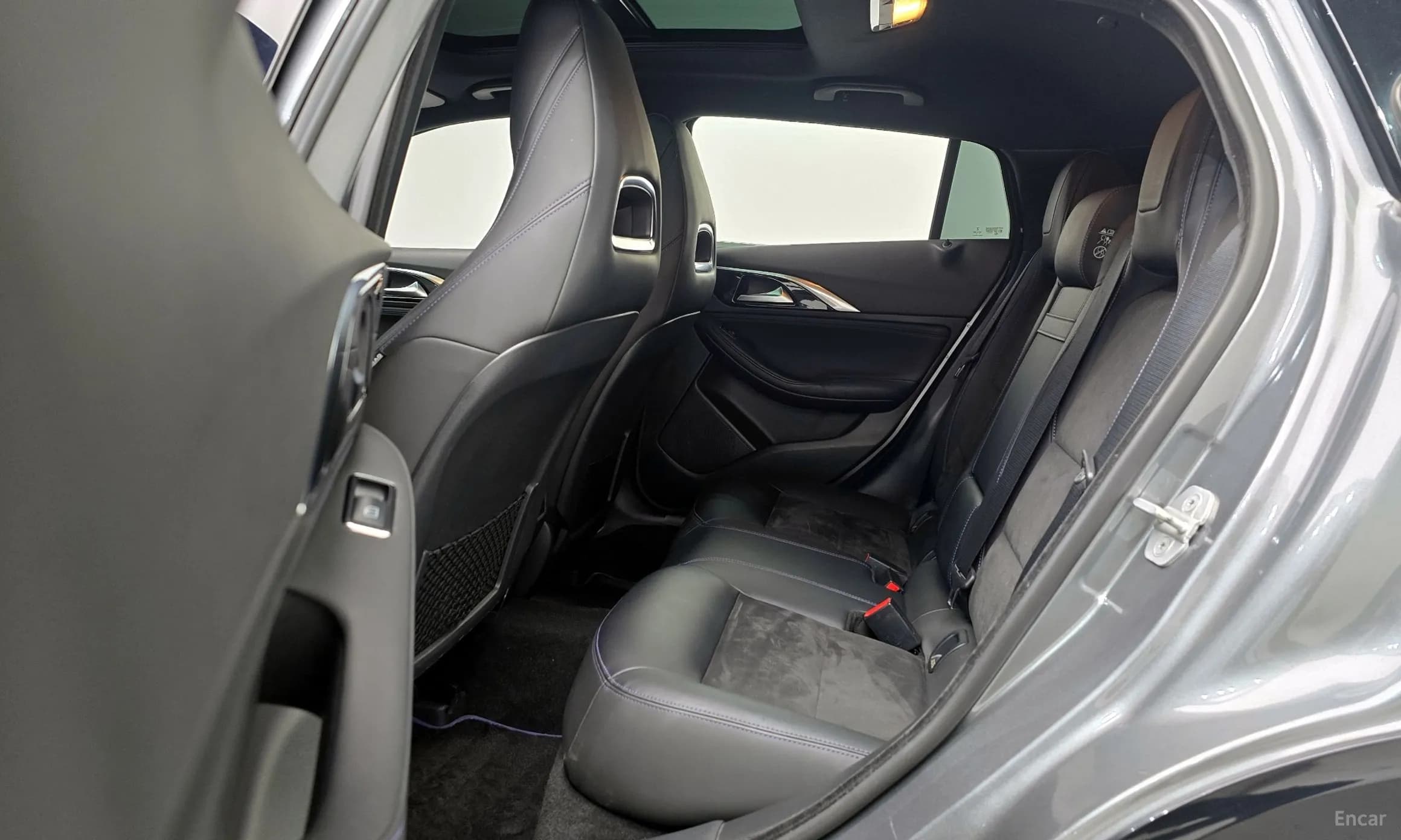 Q30
