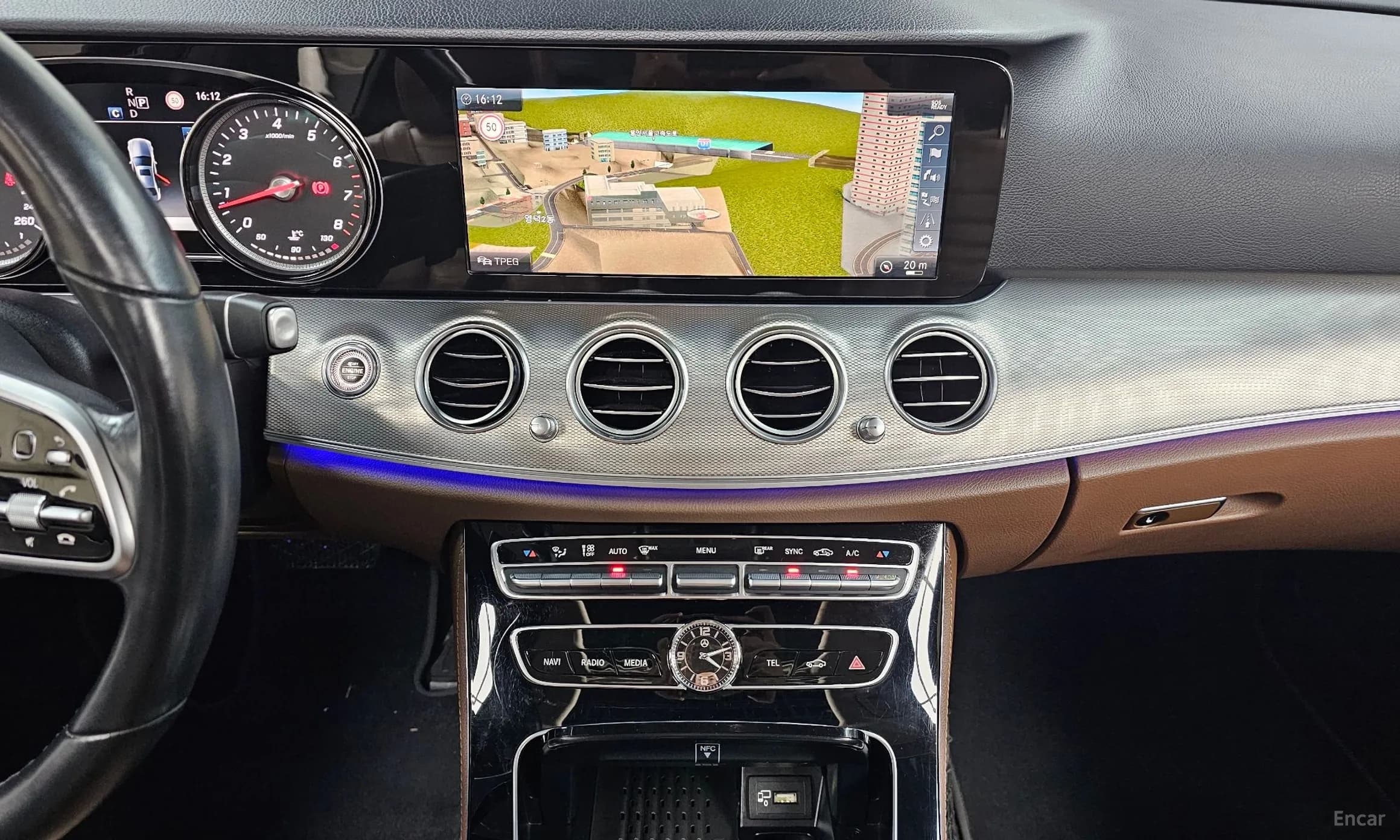 E-Class W213