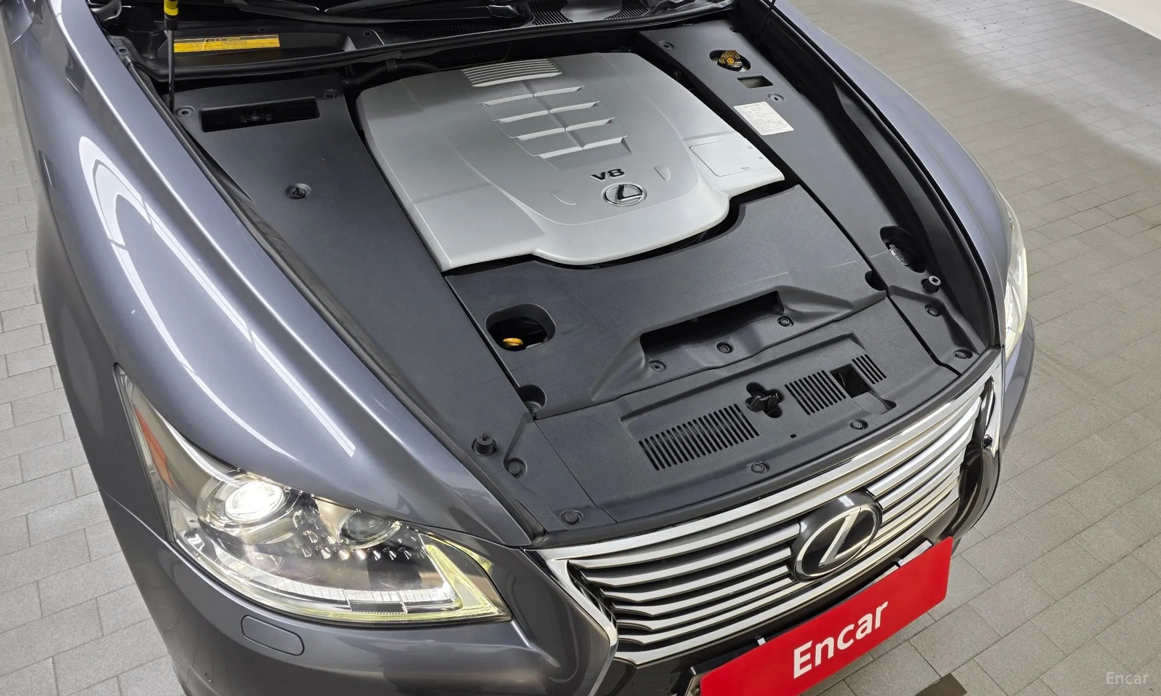 LS460L