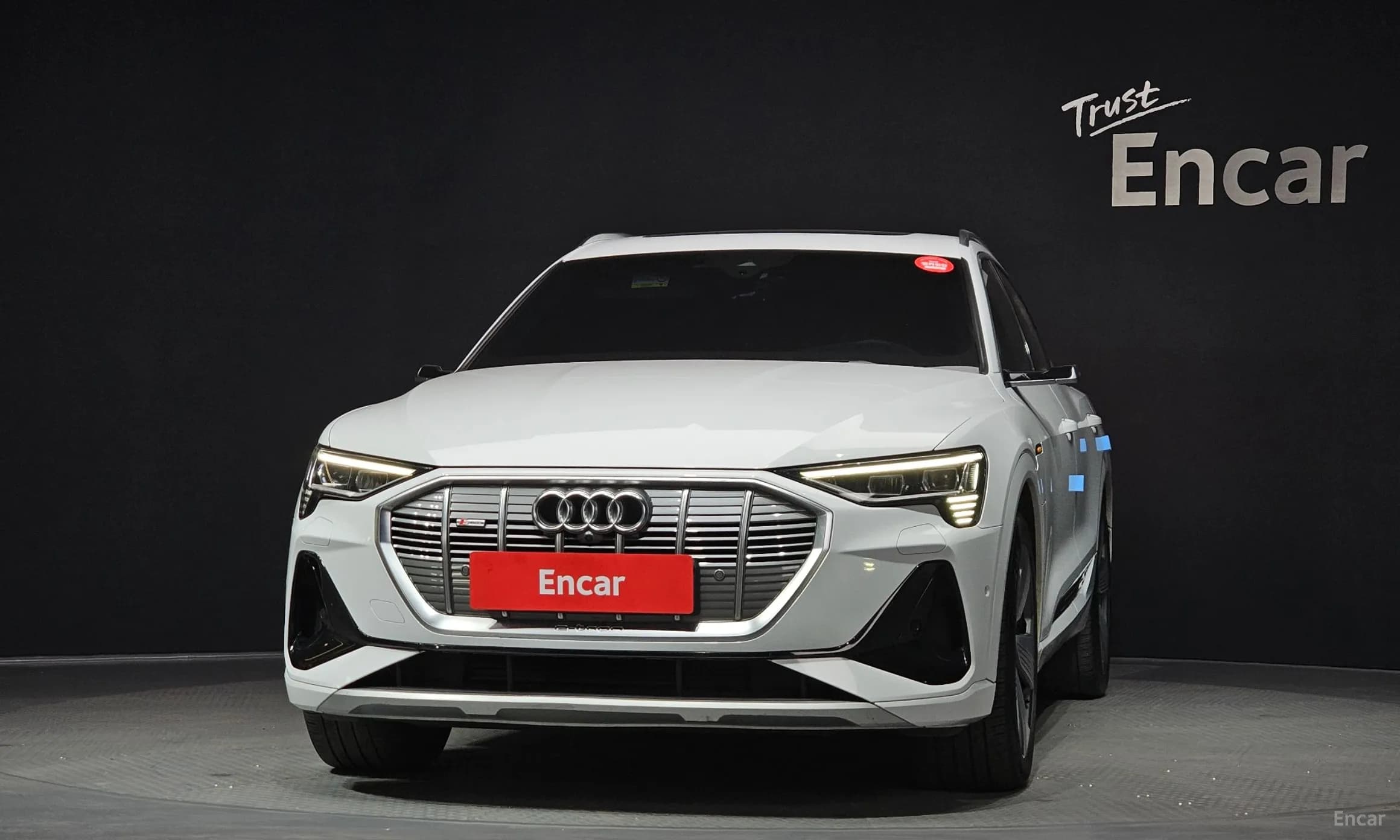 e-tron
