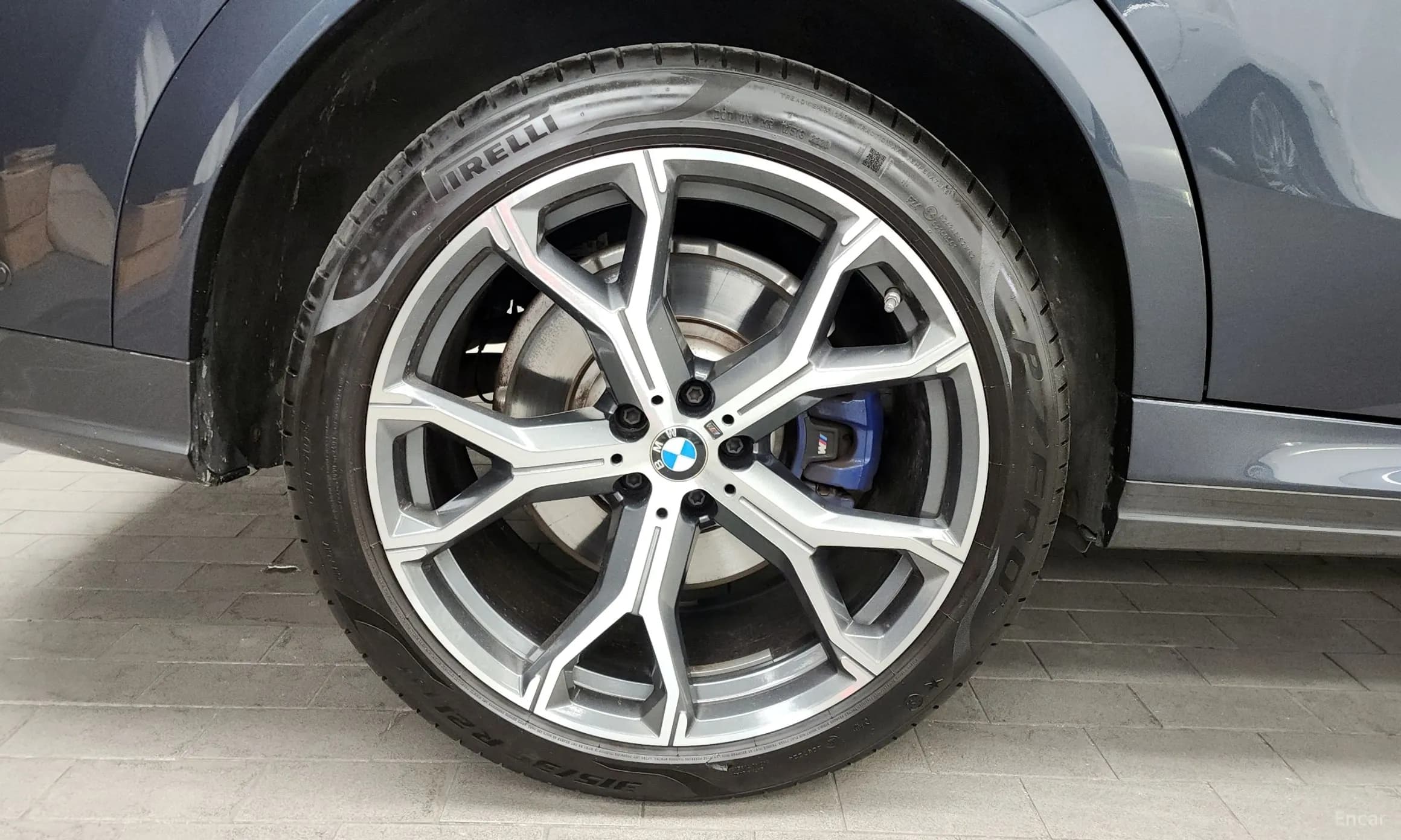 X6 (G06)