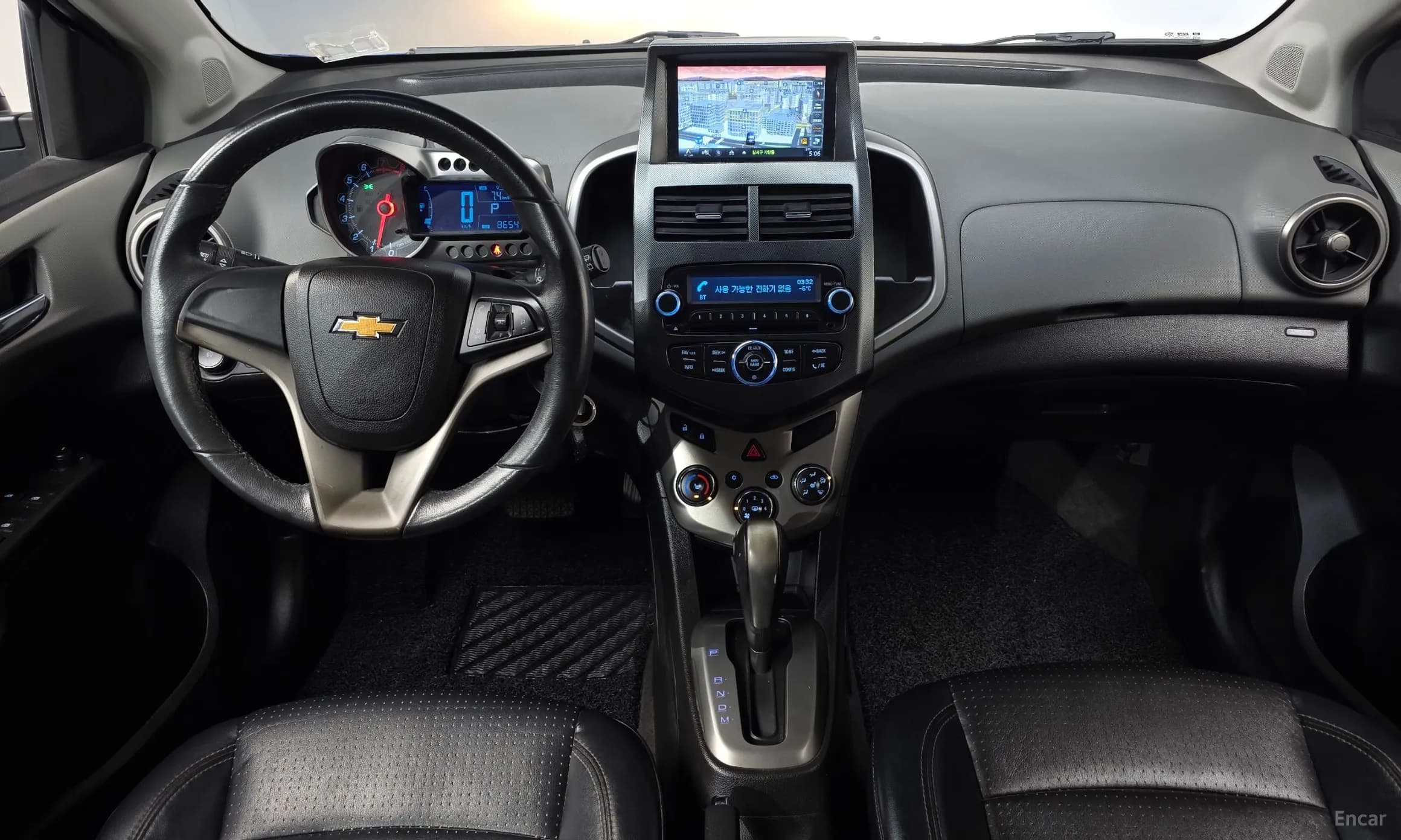 Aveo Hatchback