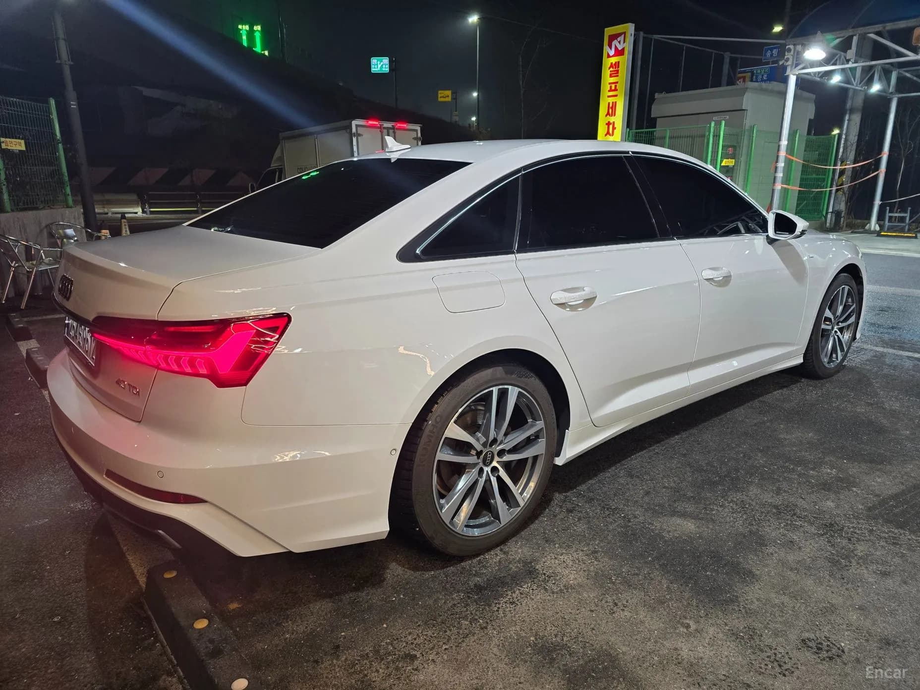A6 (C8)